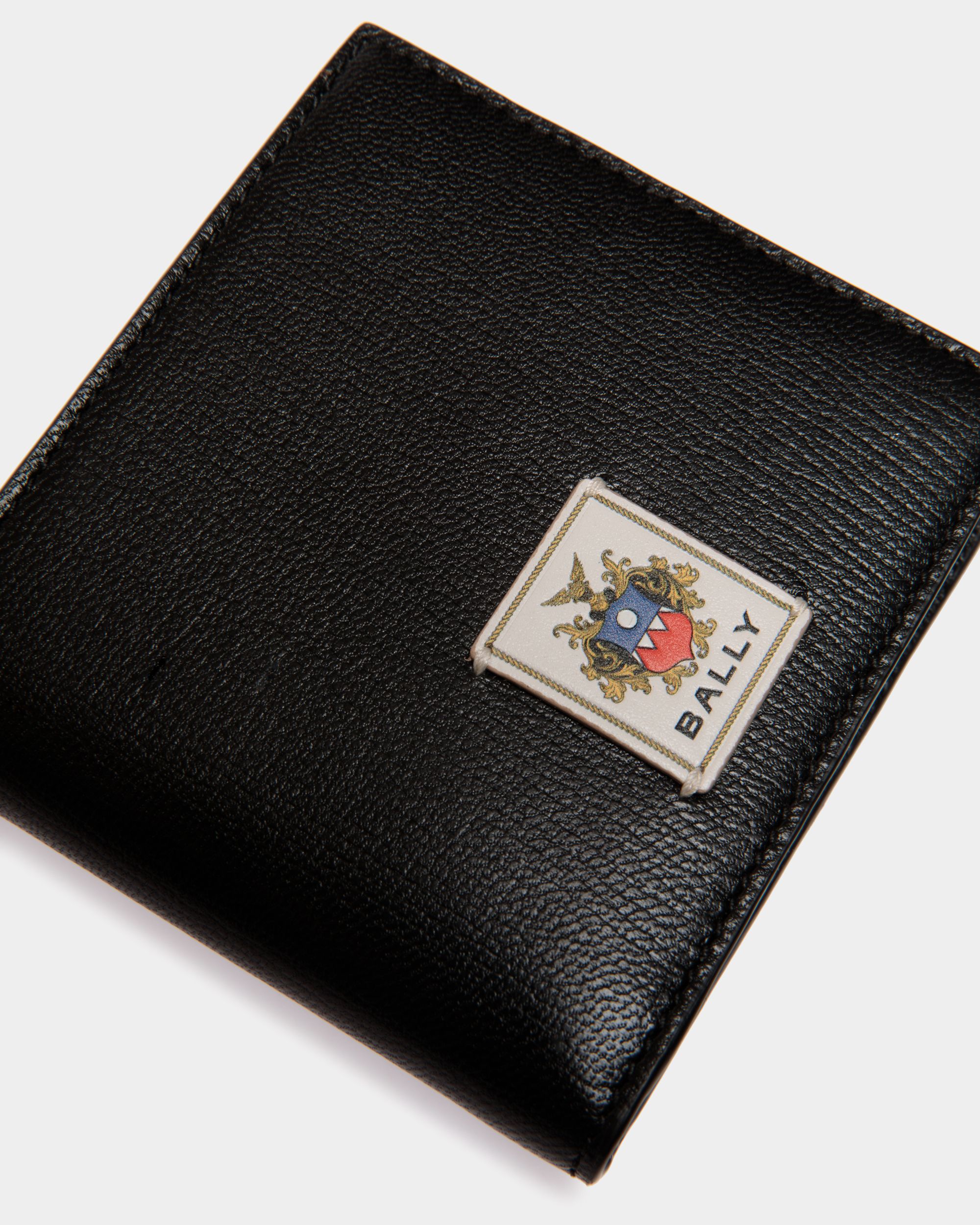 Bally Global - Easy Bally Bifold In Black Leather - Black