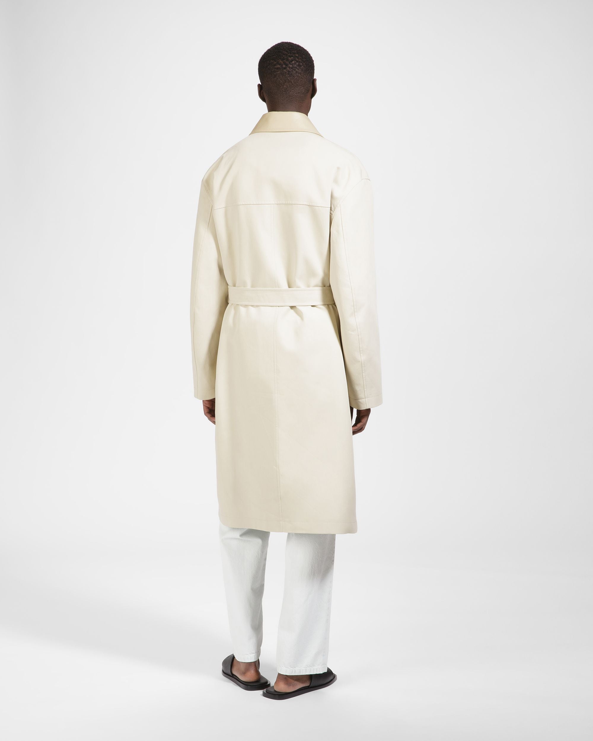 Bally Global - Abrigo Con Cinturón - Beige