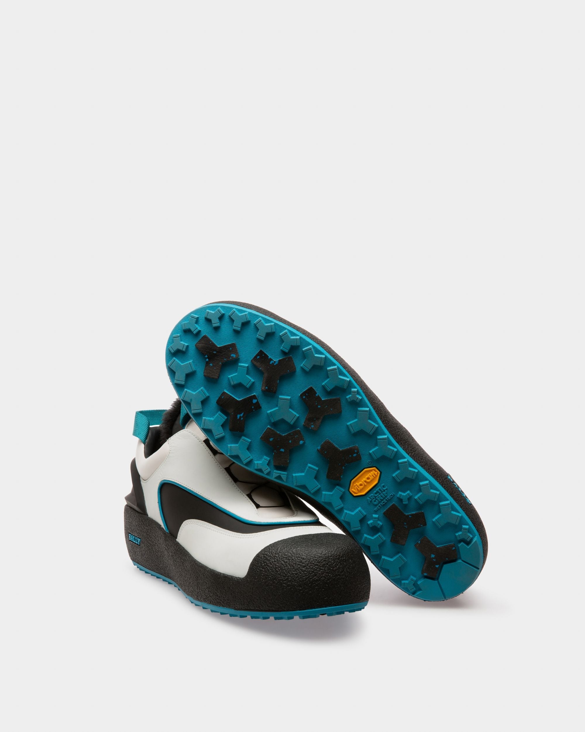 Bally Global - Curtys Leather Snow Boots In White & Black - Multicolor
