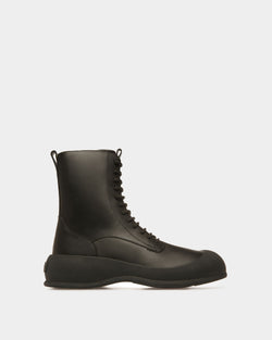 Frei Snow Boots In Black Leather