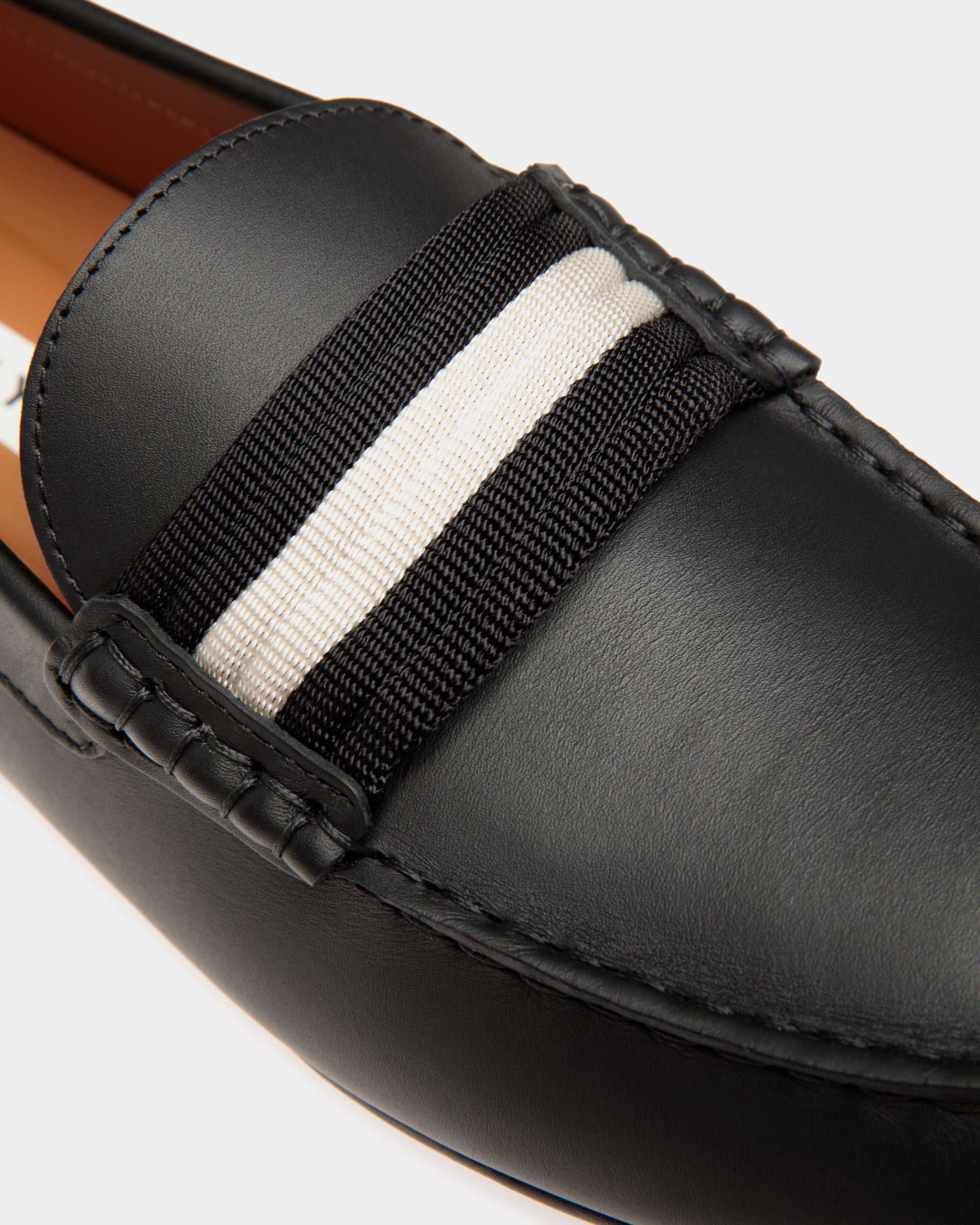 Bally Global - Kerbs Drivers In Black Leather - Black