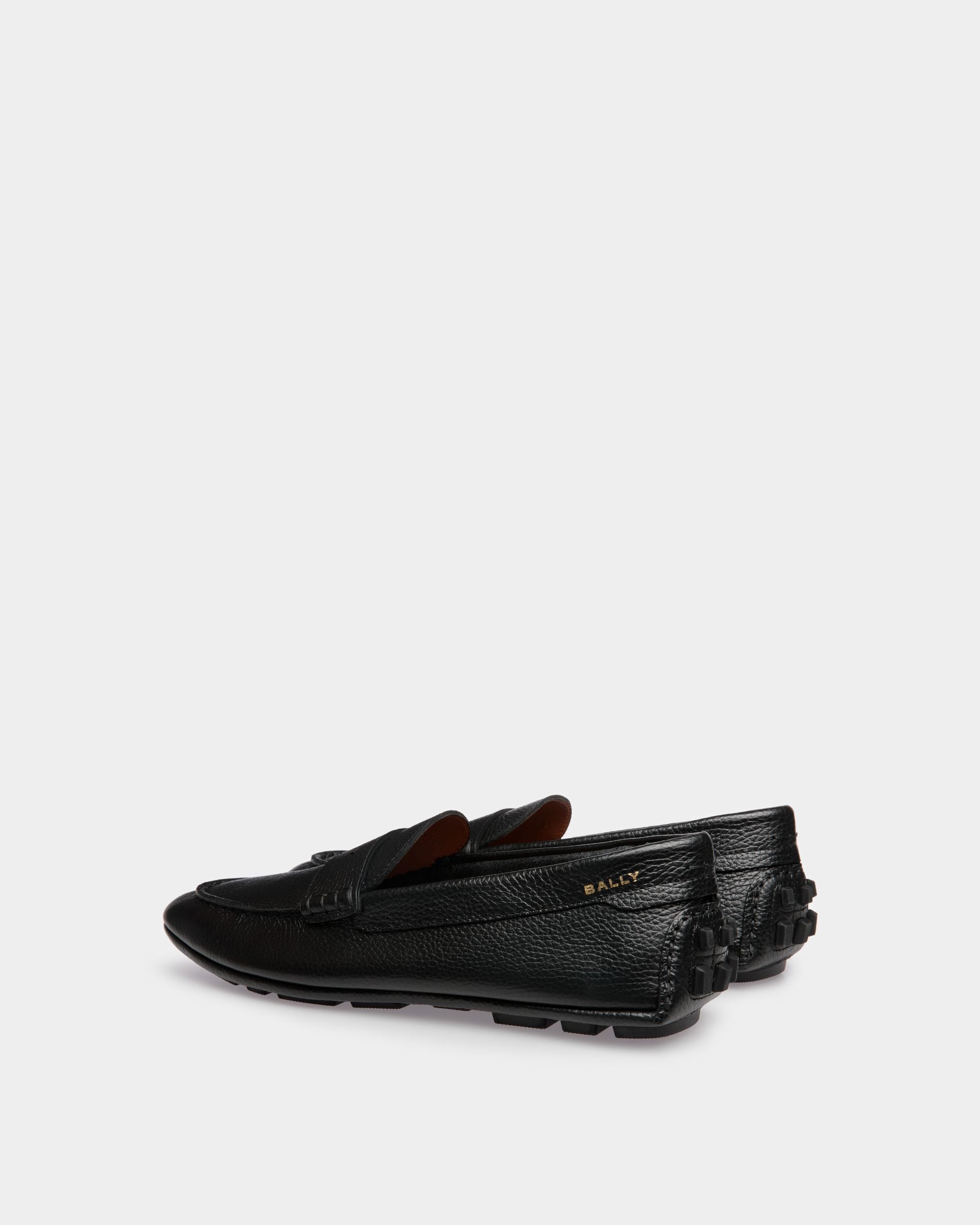 Bally Global - Kerbs Driver in Black Grained Leather - Black