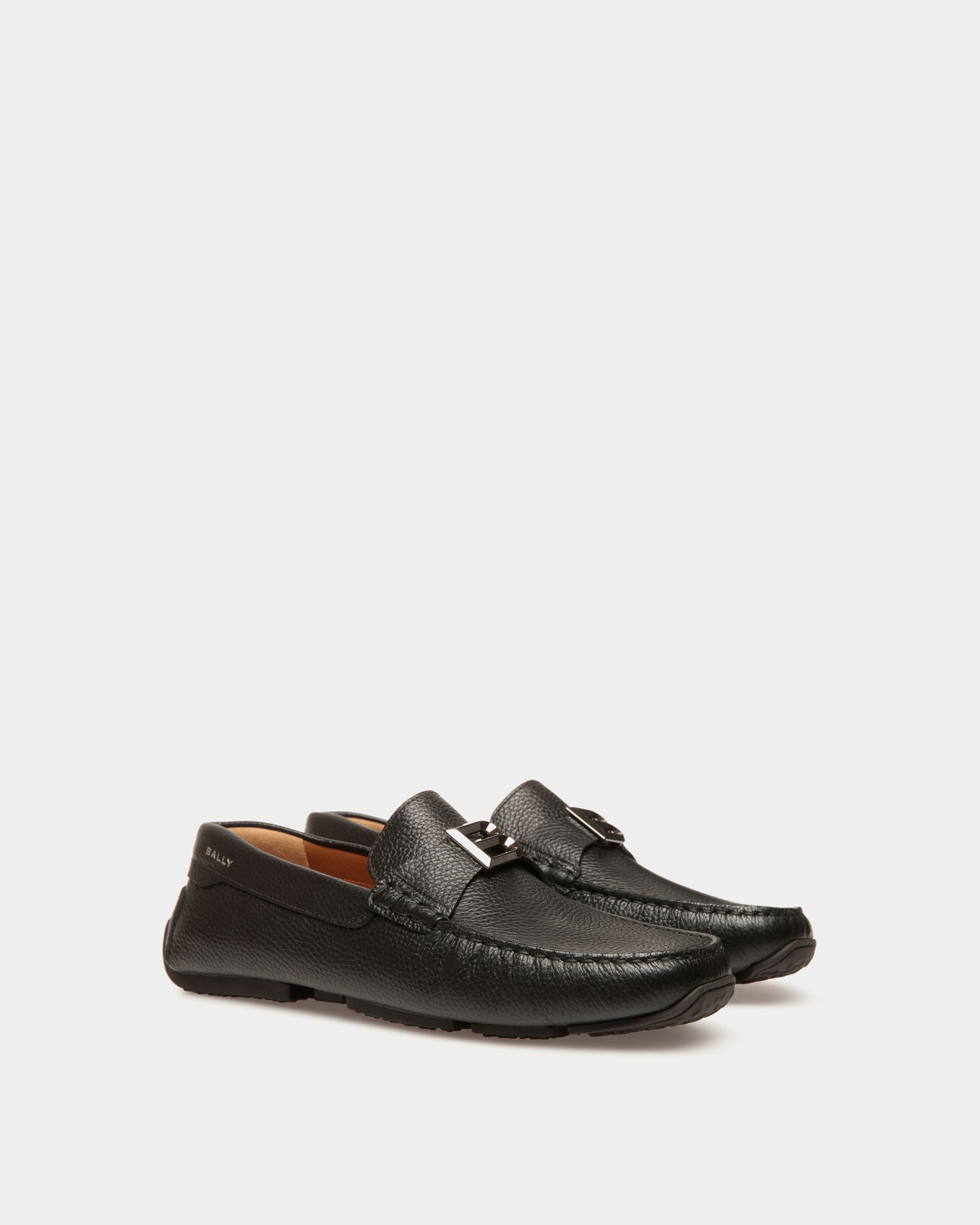 Bally Global - Pilot Driver In Black Grained Leather - Black
