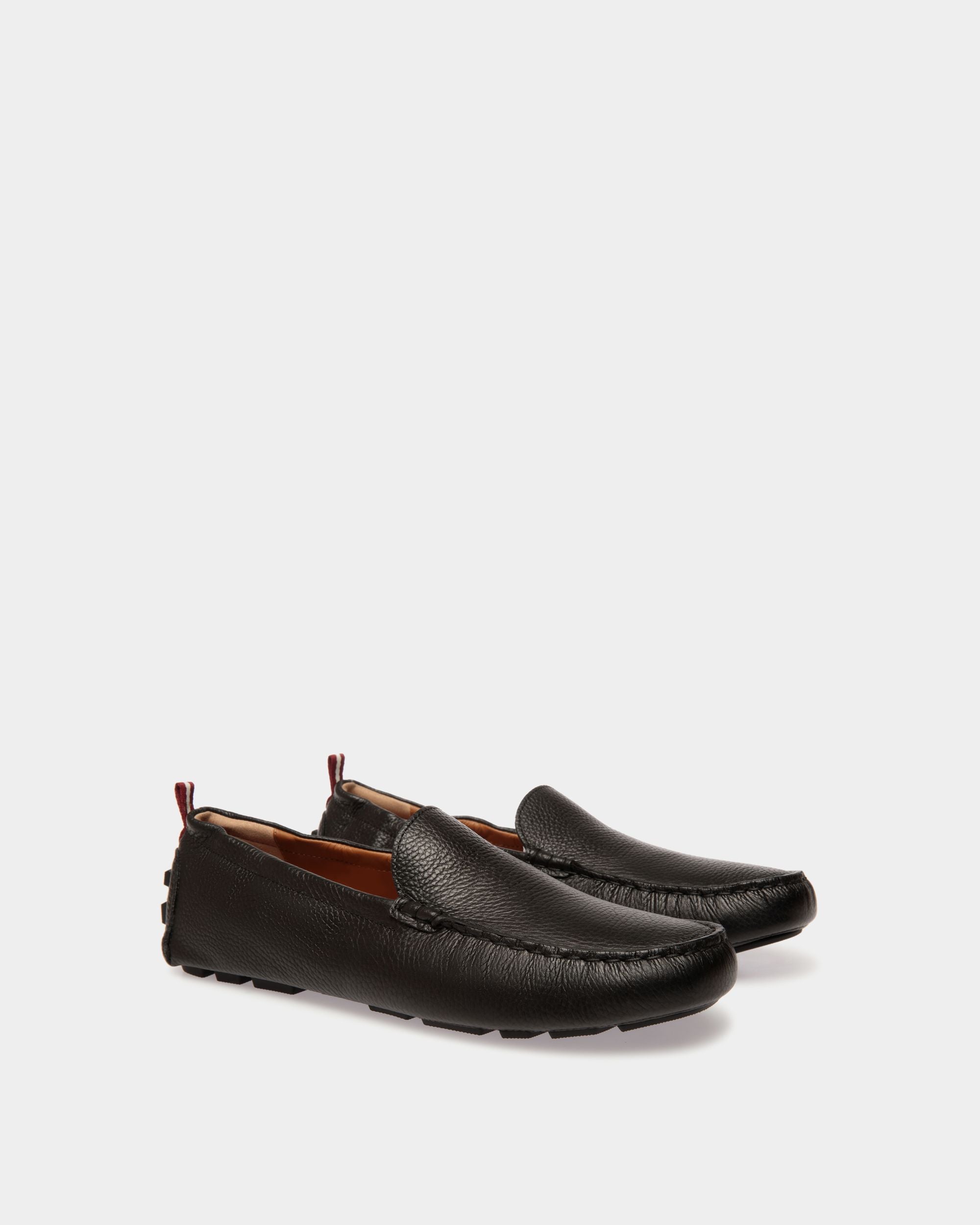 Bally Global - Kerbs Driver in Black Grained Leather - Black