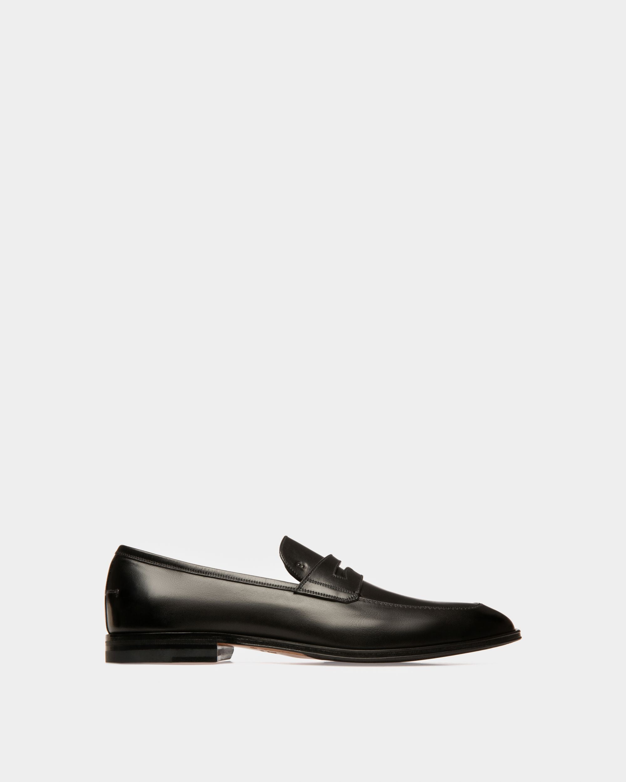 Bally Global - Webb Leather Loafers In Black - Black