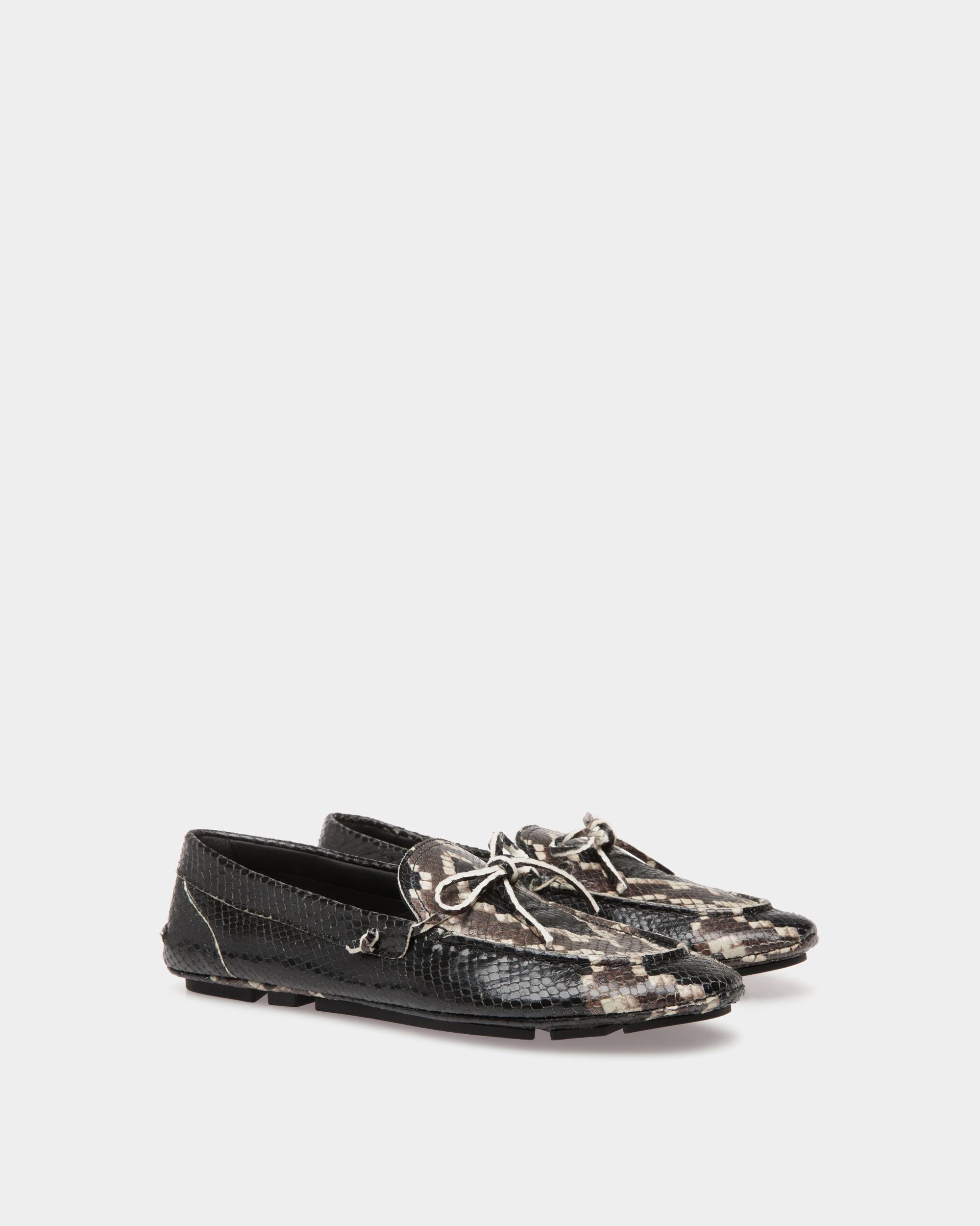 Bally Global - Hansen Drivers In Black Leather - Black