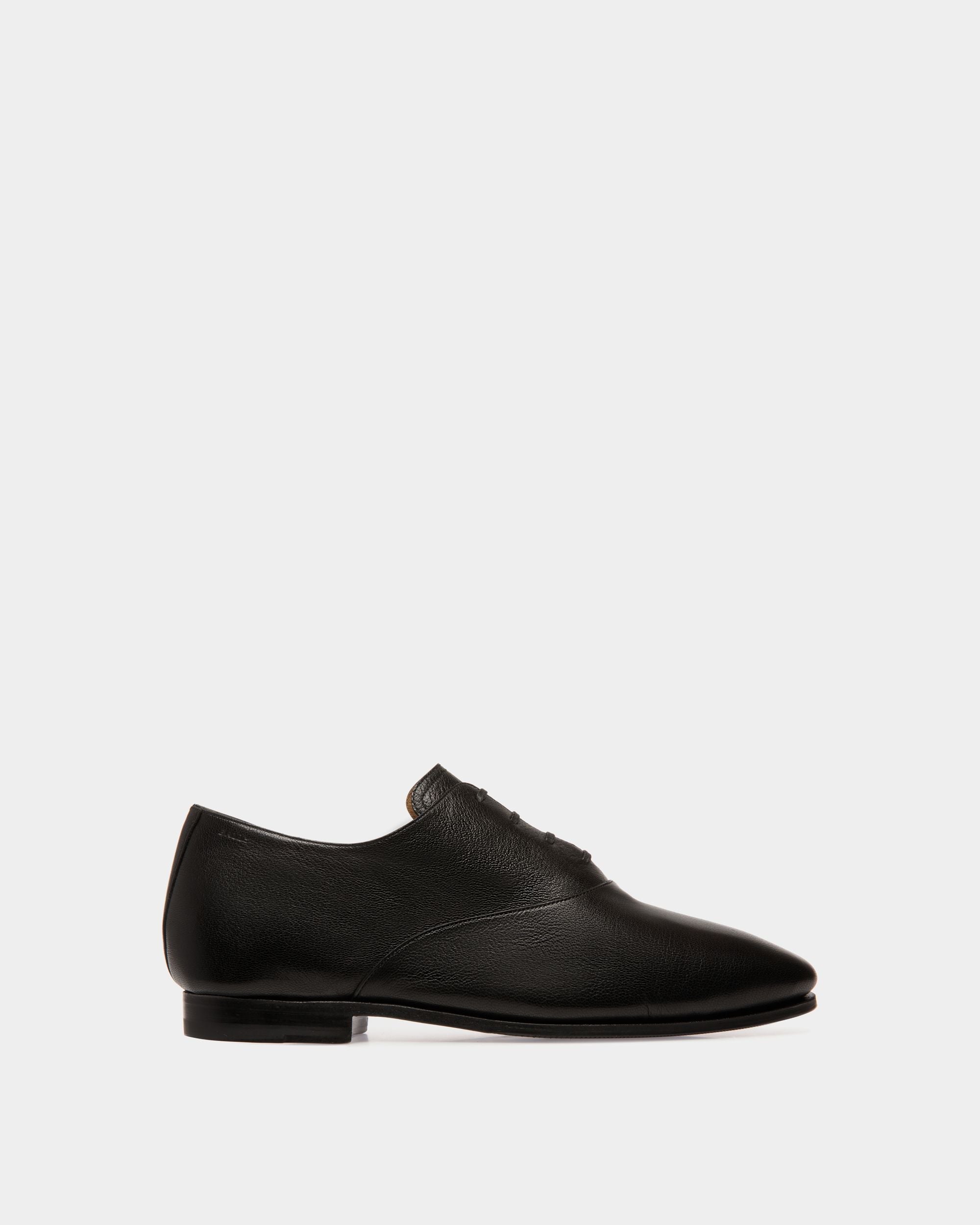 Bally Global - Plume Oxford in Black Grained Leather - Black