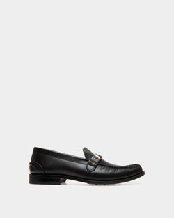 Oregon Moccassins In Black Leather