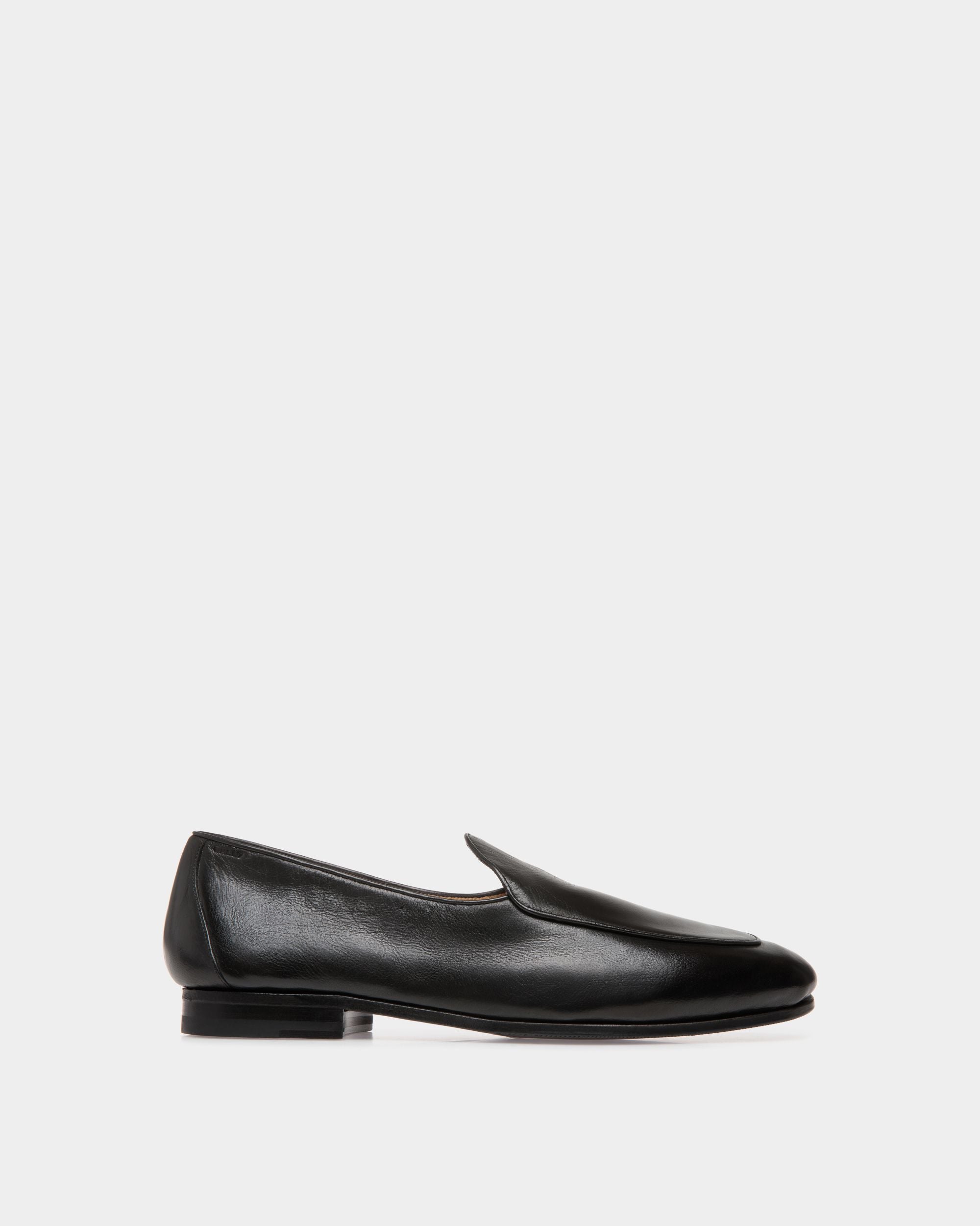Bally Global - Plume Loafer In Black Leather - Black