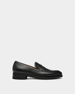 Scribe Un Loafer in Black Deer Leather