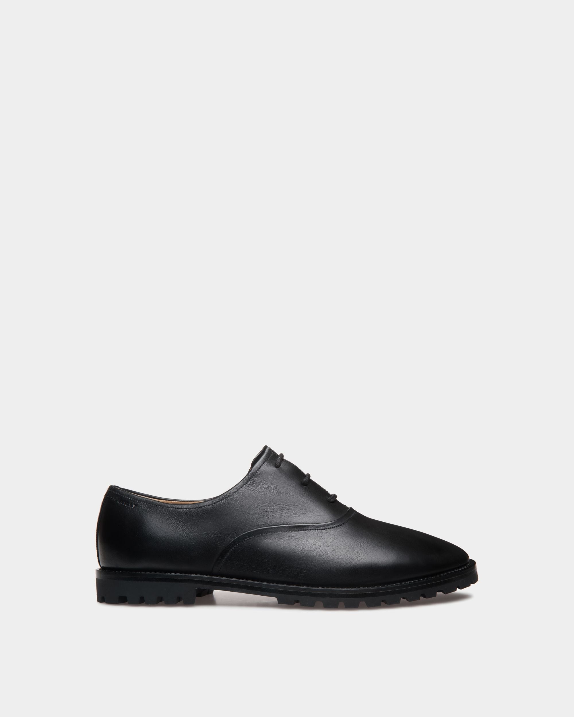 Bally Global - Solaria Oxford in Black Leather - Black