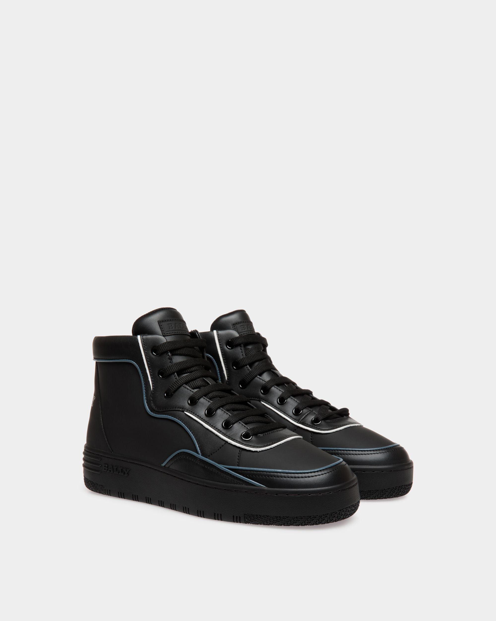 Bally Global - Sneaker in Black Leather - Black