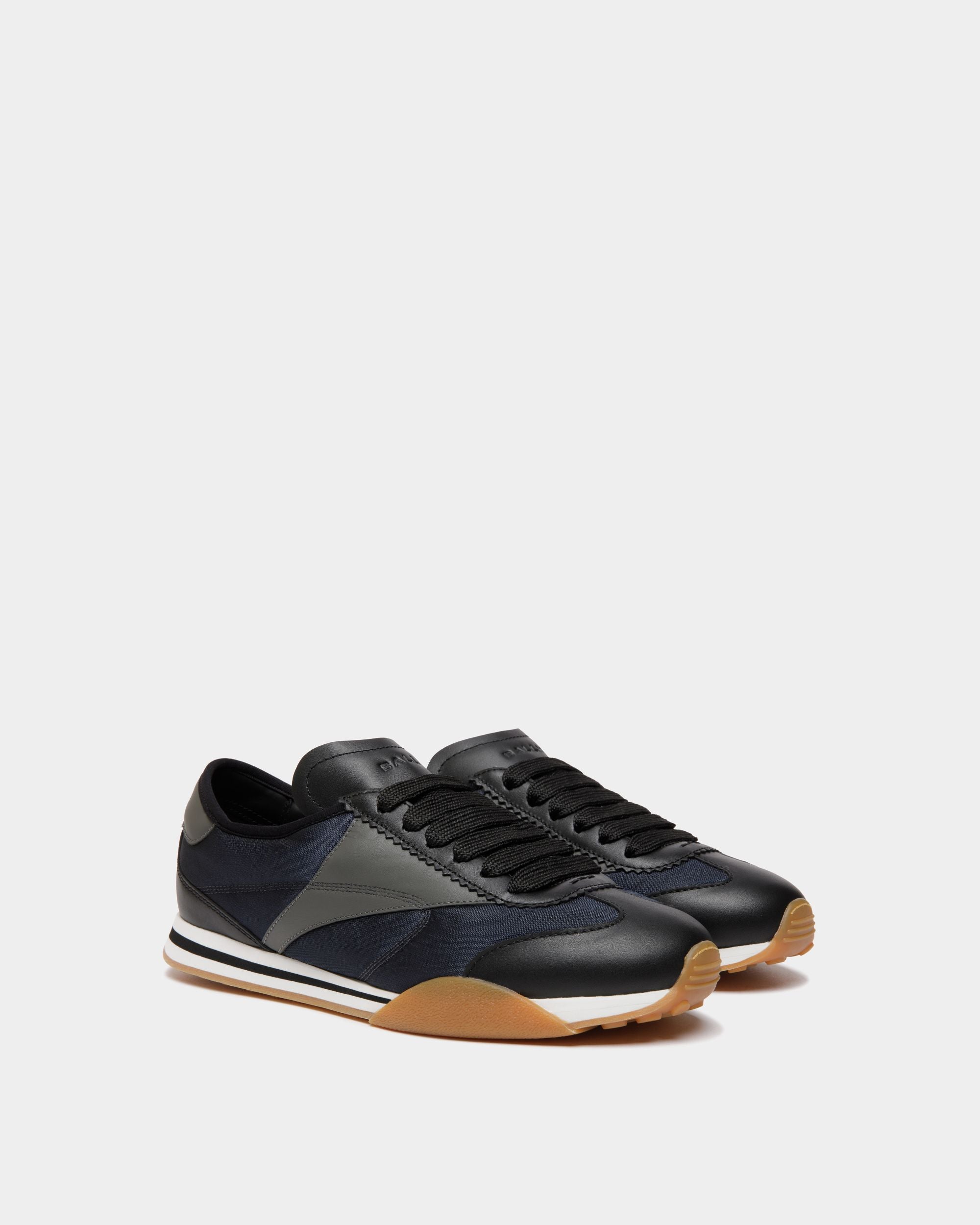 Bally Global - Zapatilla Sussex En Cuero Negro, Cuero Navy Blue y Tela - Multicolor
