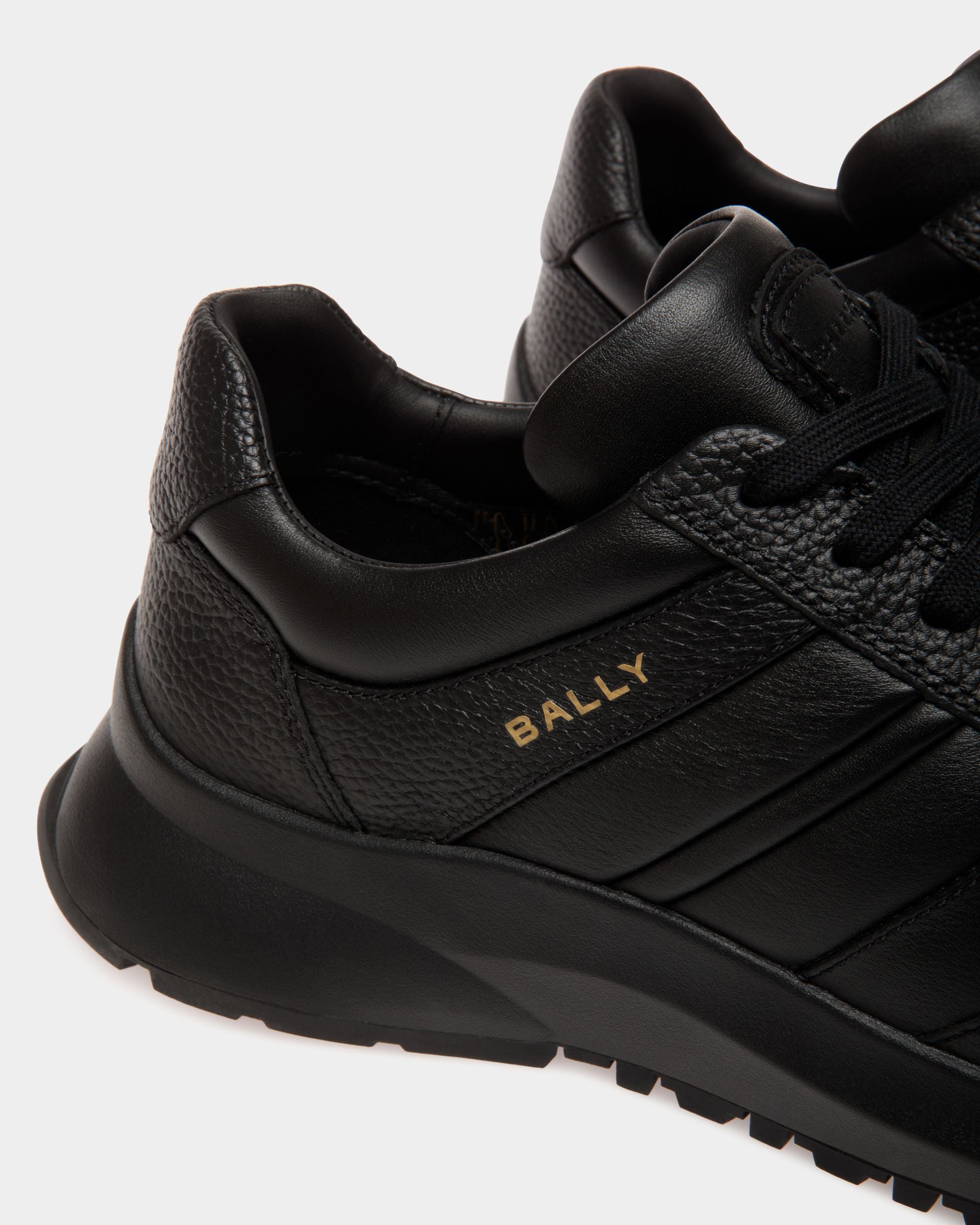 Bally Global - Outline Sneaker in Black Grained Leather - Black
