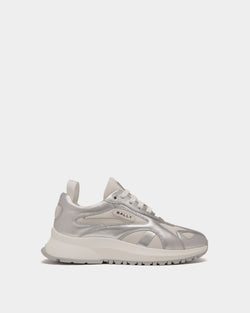 Outline Sneaker In White and Silver Leather