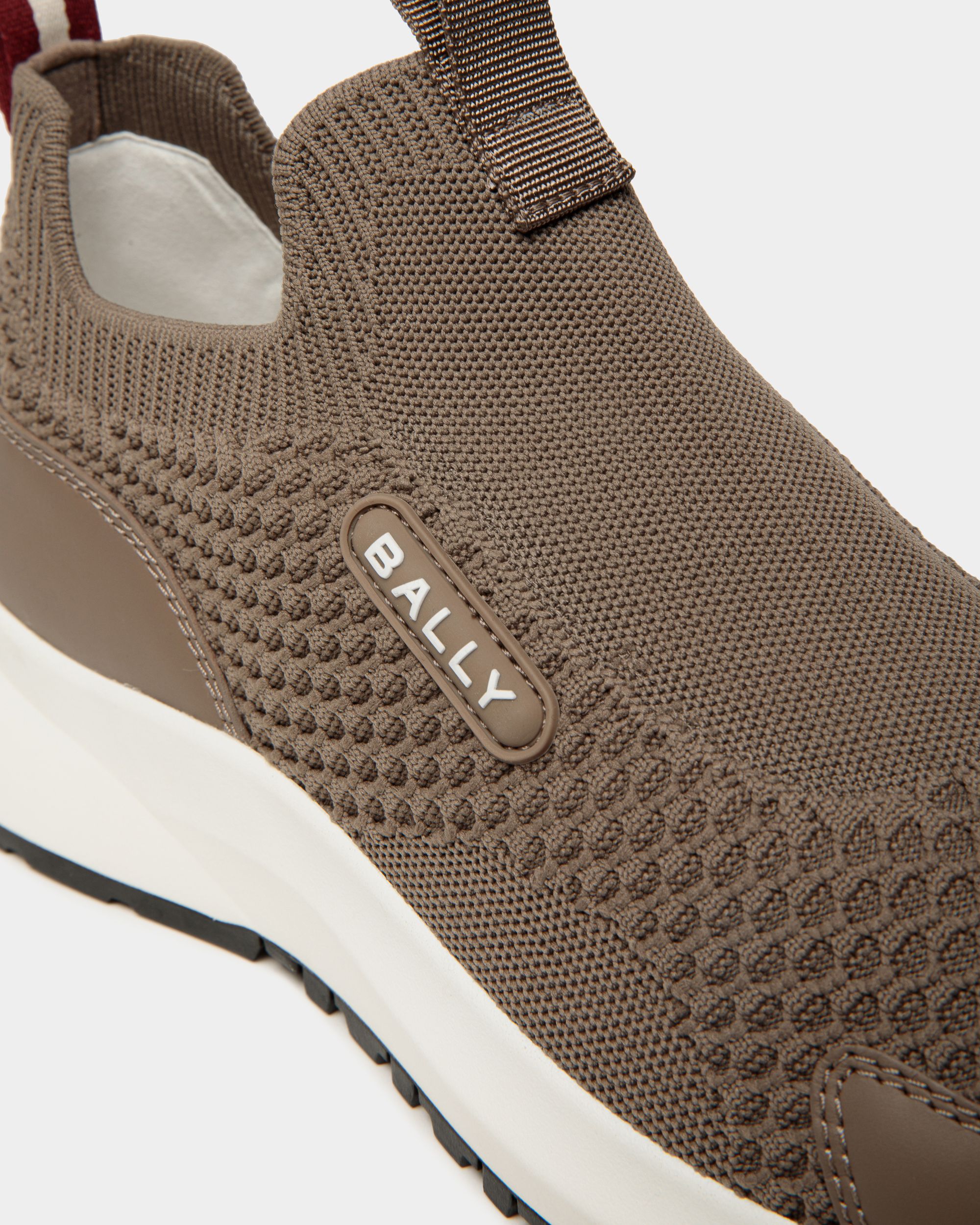 Bally Global - Zapatilla Outline De Punto Topo - Marrón