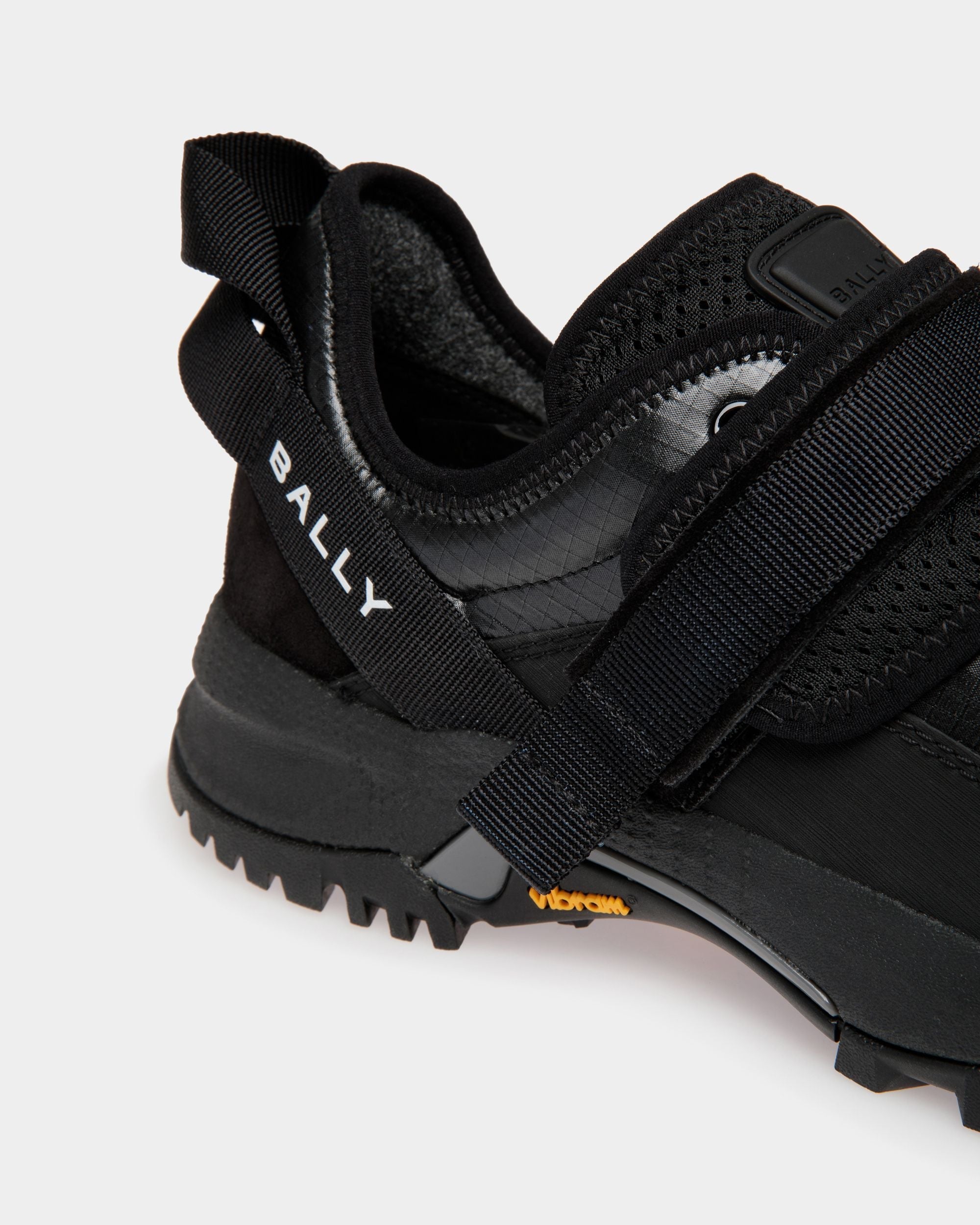 Bally Global - Zapatilla Faster De Nailon En Negro - Negro