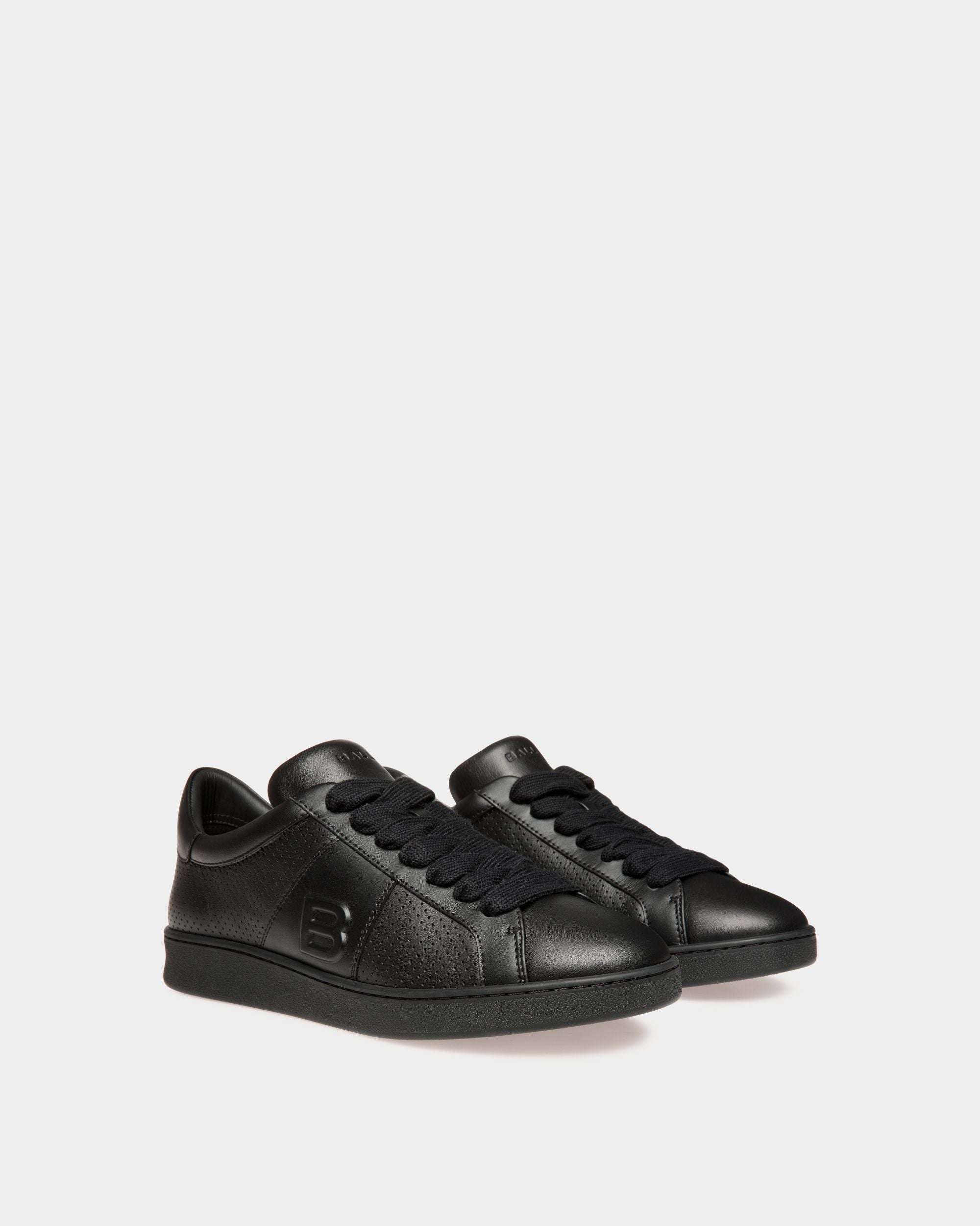 Bally Global - Adrien Brody Travel Collection Sneaker In Black Leather - Black