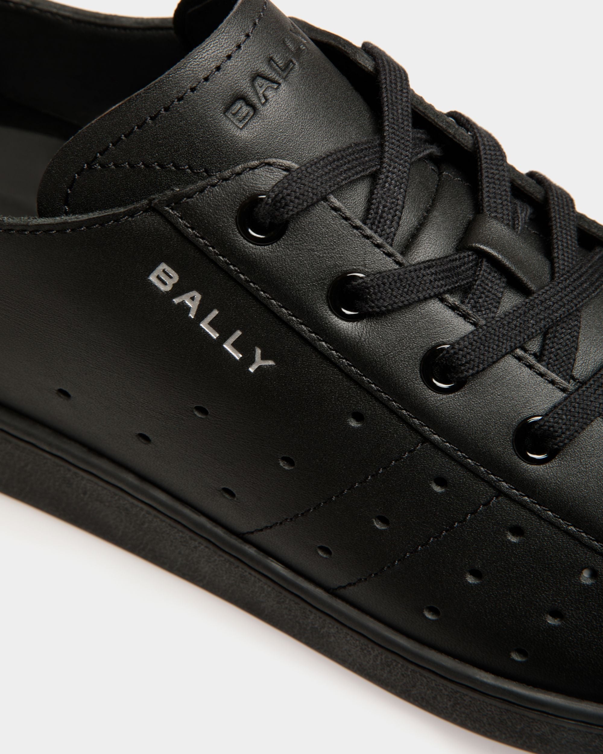 Bally Global - Tennis Sneaker in Black Leather - Black