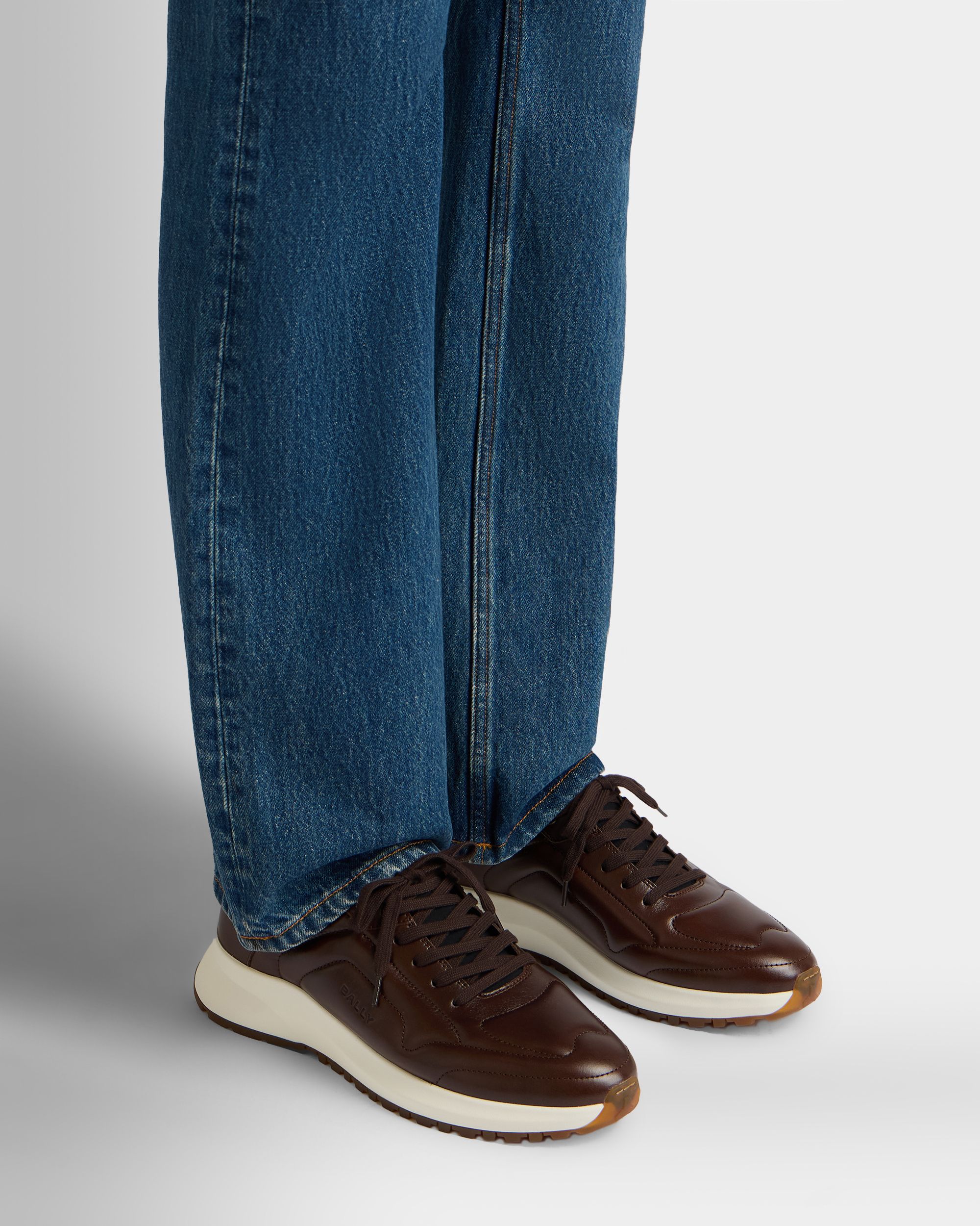 Bally Global - Outline Sneaker in Brown Leather - Brown