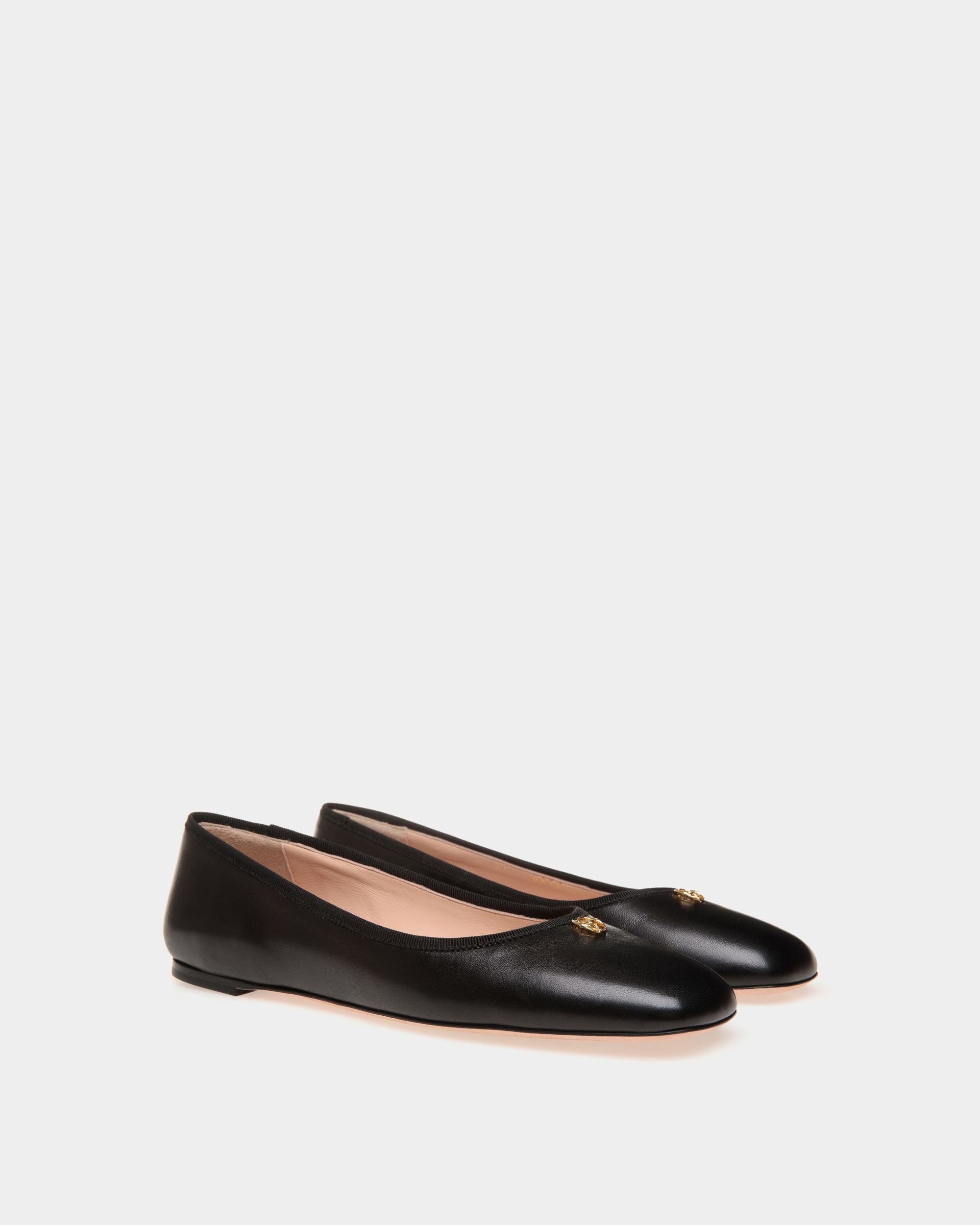 Bally Global - Ballyrina Flat In Black Nappa Leather - Negro