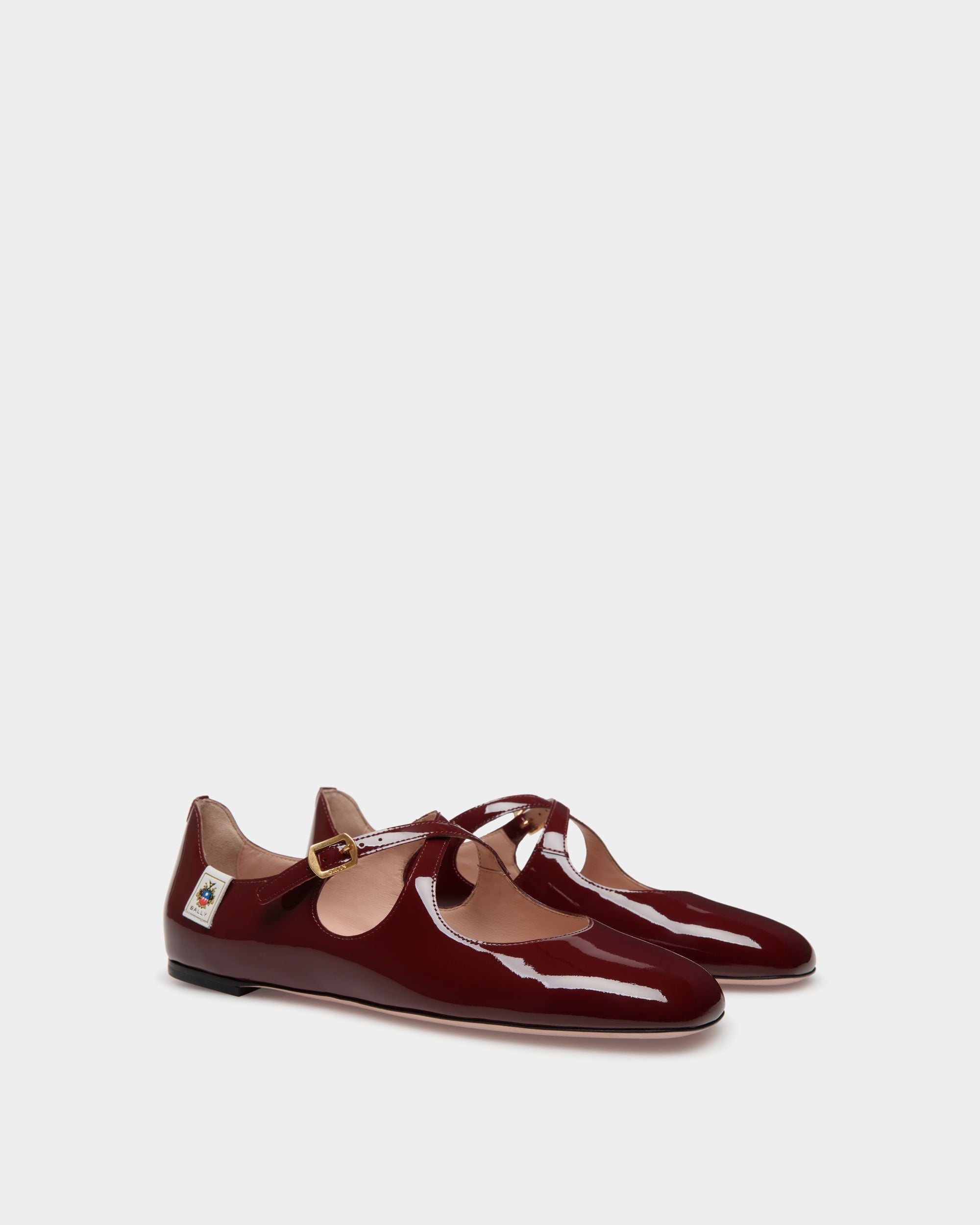 Bally Global - Chaussure À Talon Plat Ballyrina En Cuir Verni Andorra - Bordeaux