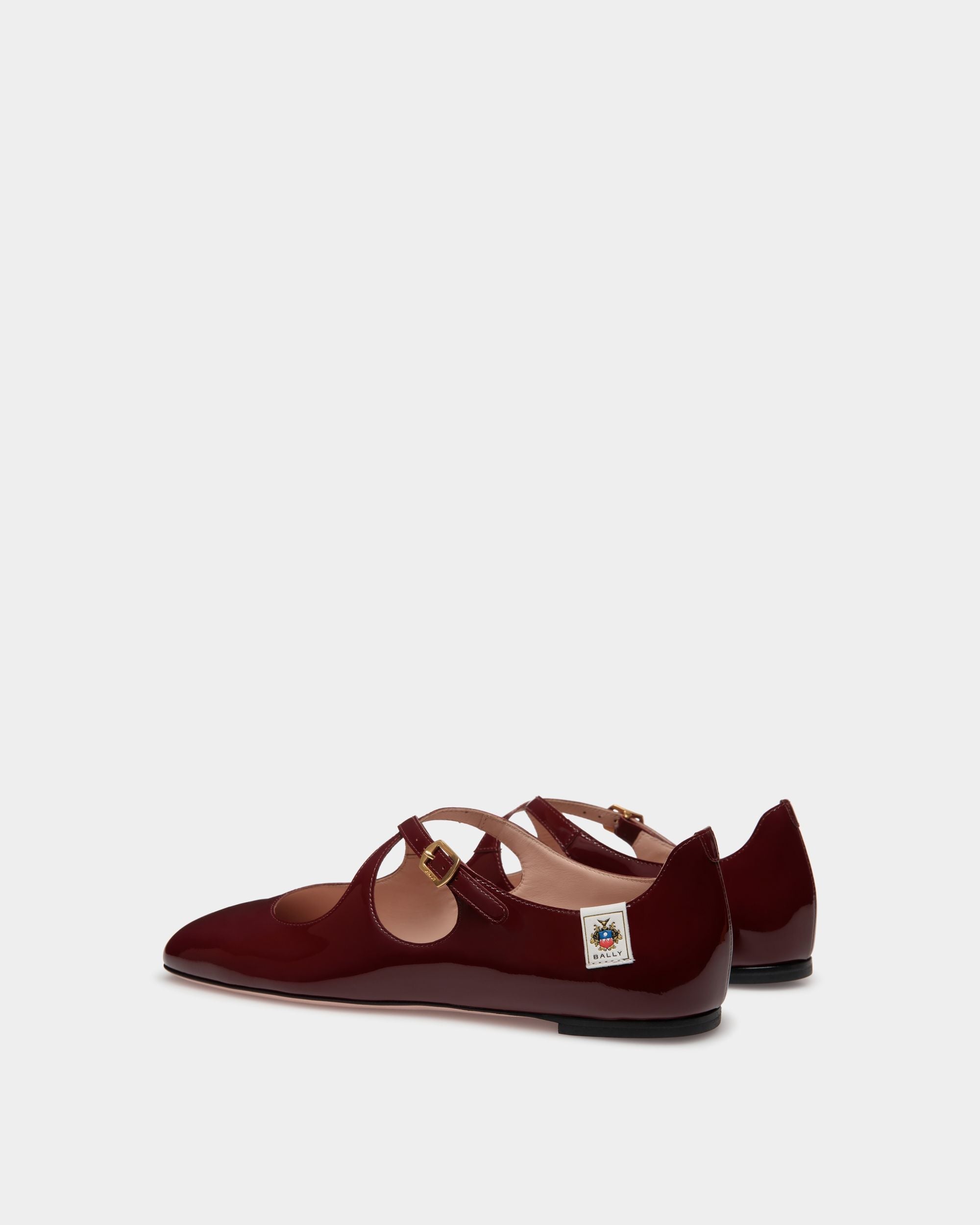 Bally Global - Chaussure À Talon Plat Ballyrina En Cuir Verni Andorra - Bordeaux
