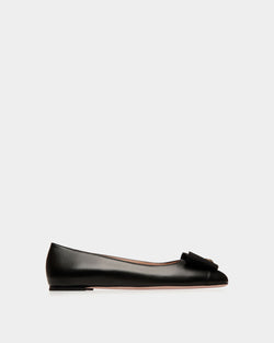 Chaussure À Talon Plat B-Bow En Cuir Noir