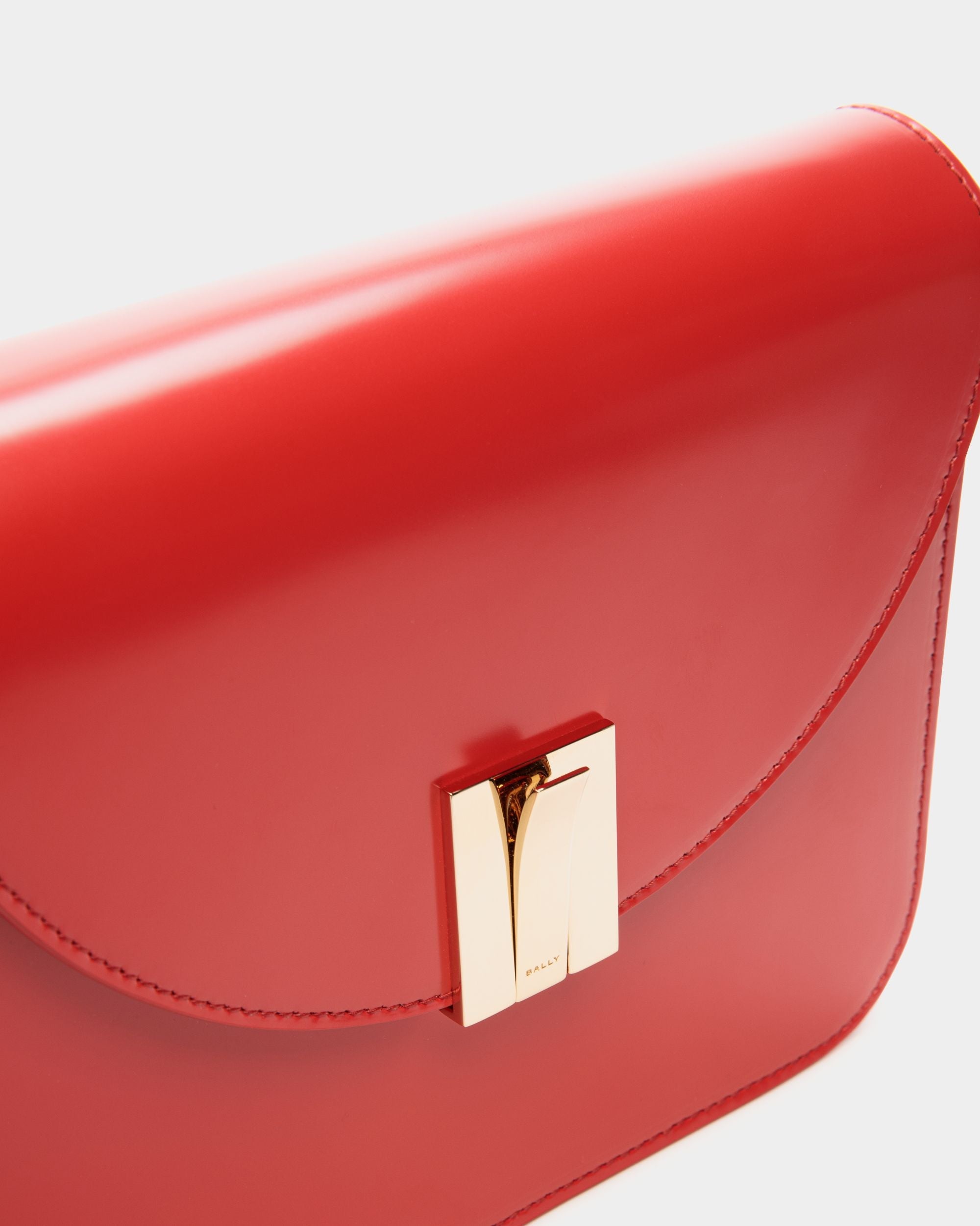 Bally Global - Ollam Crossbody Bag in Red Leather - Rouge