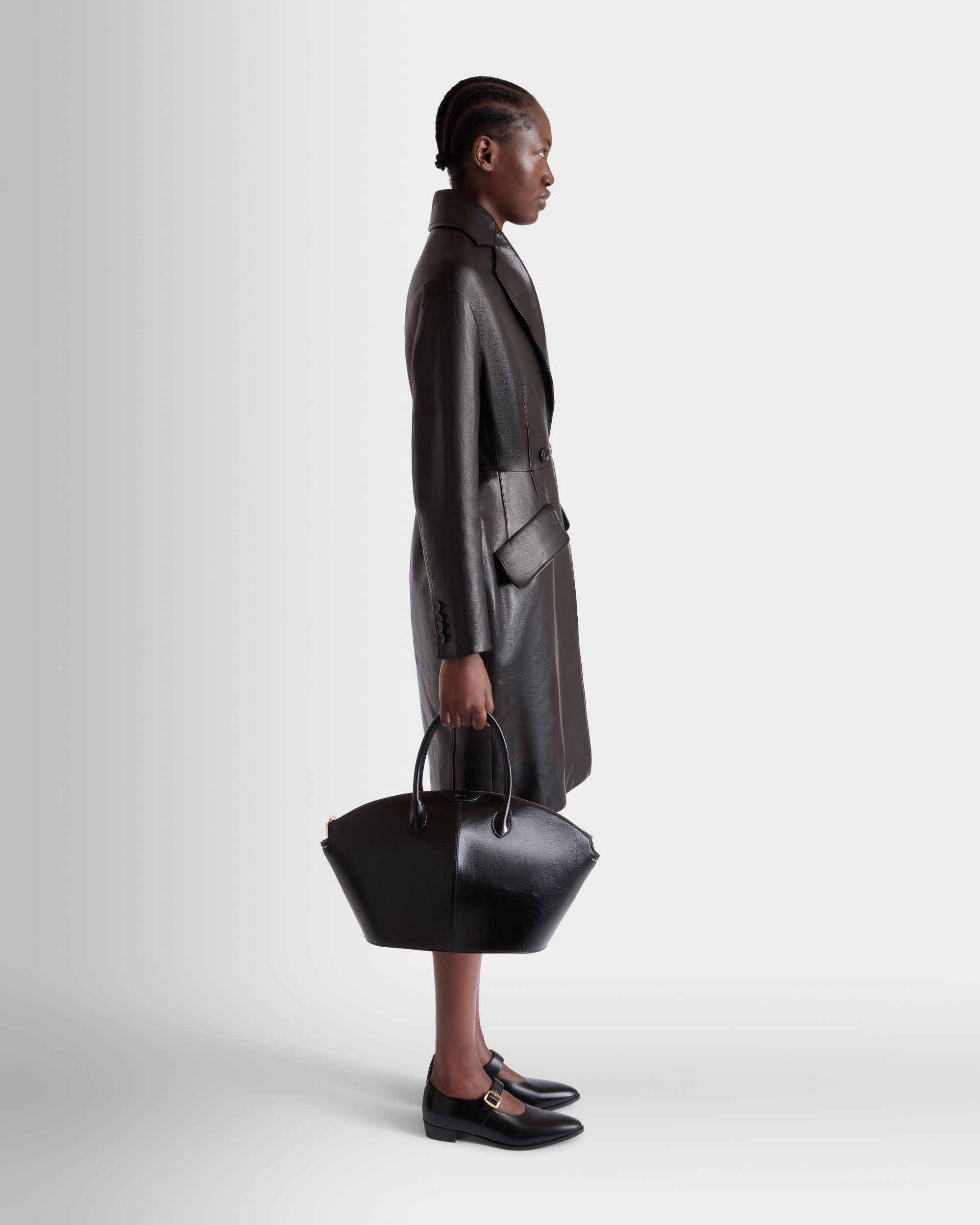 Bally Global - Belle Top Handle Bag in Black Leather - Black