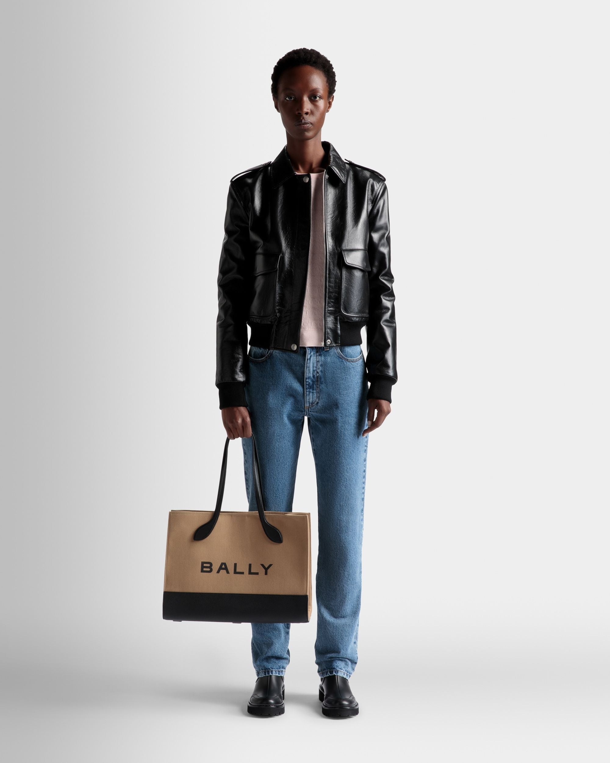 Bally Global - Bar Tote Bag In Sand And Black Fabric - Beige