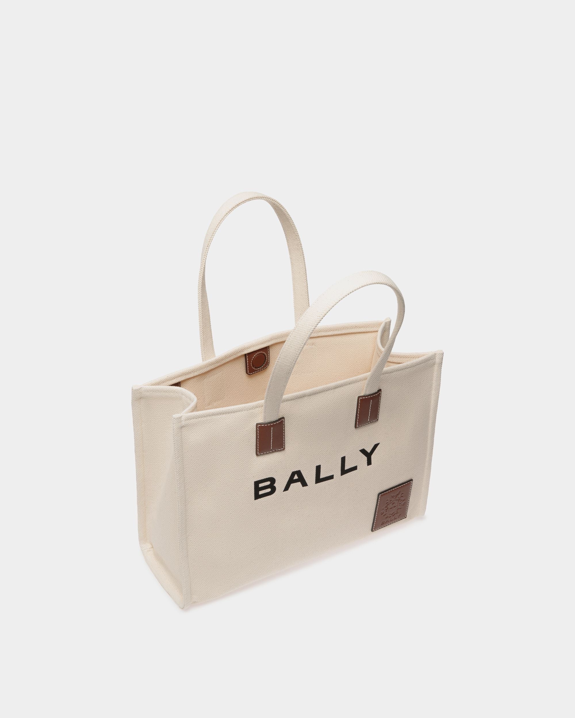Bally Global - Bolso Tote Akelei De Lona - Beige