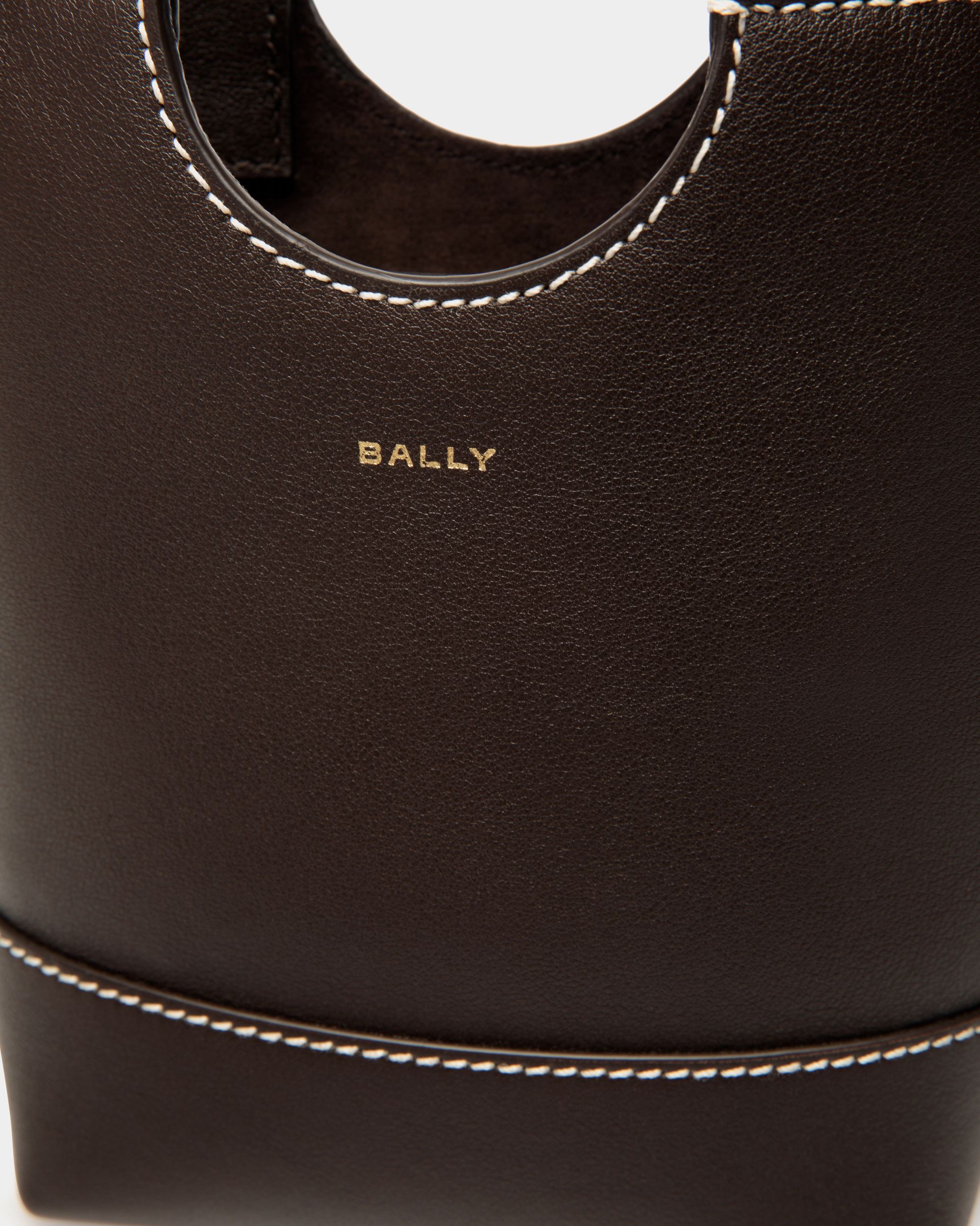 Bally Global - Easy Bally Small Tote Bag in Ebano Leather - Brown
