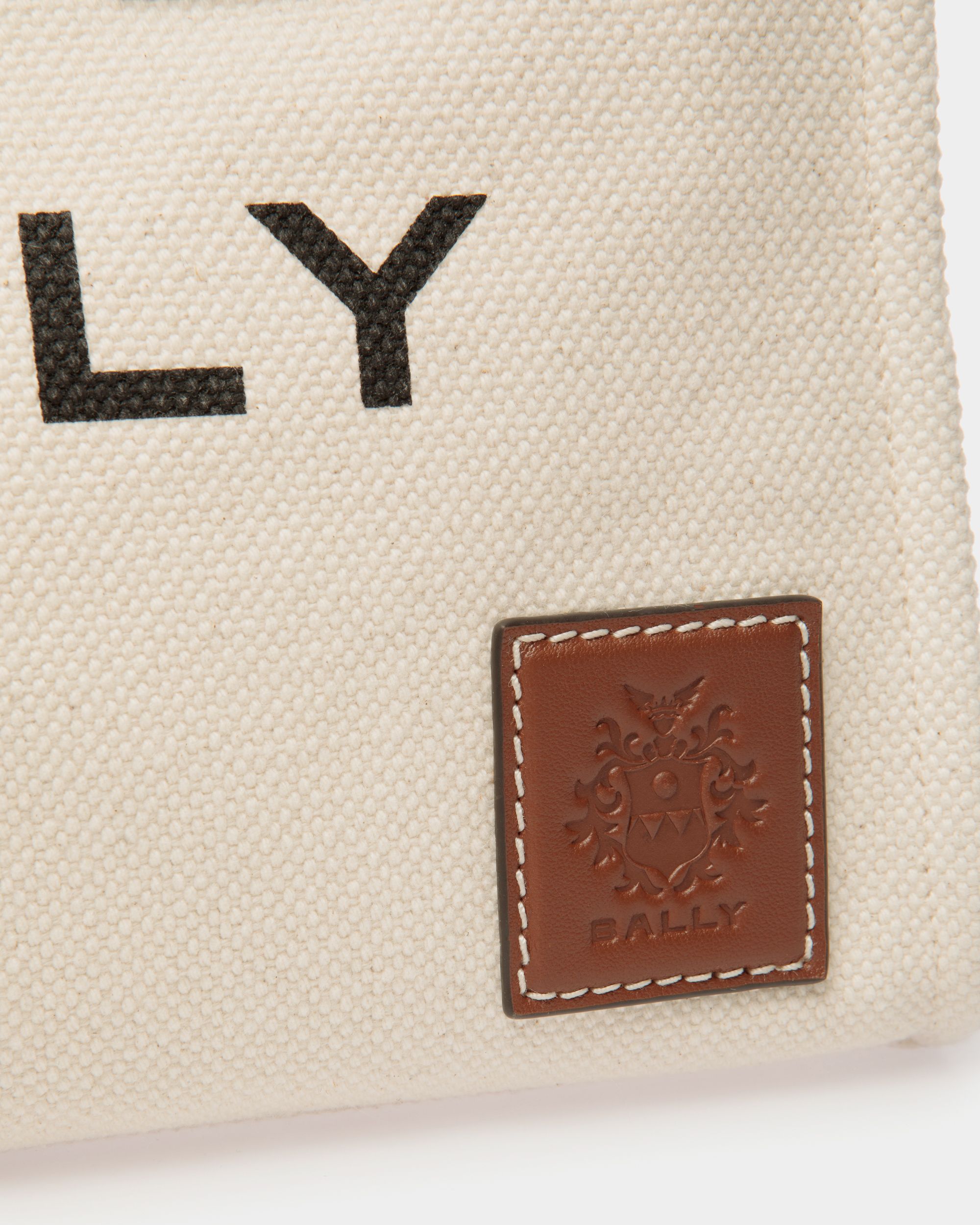 Bally Global - Akelei Tote Bag in Natural Canvas - Beige