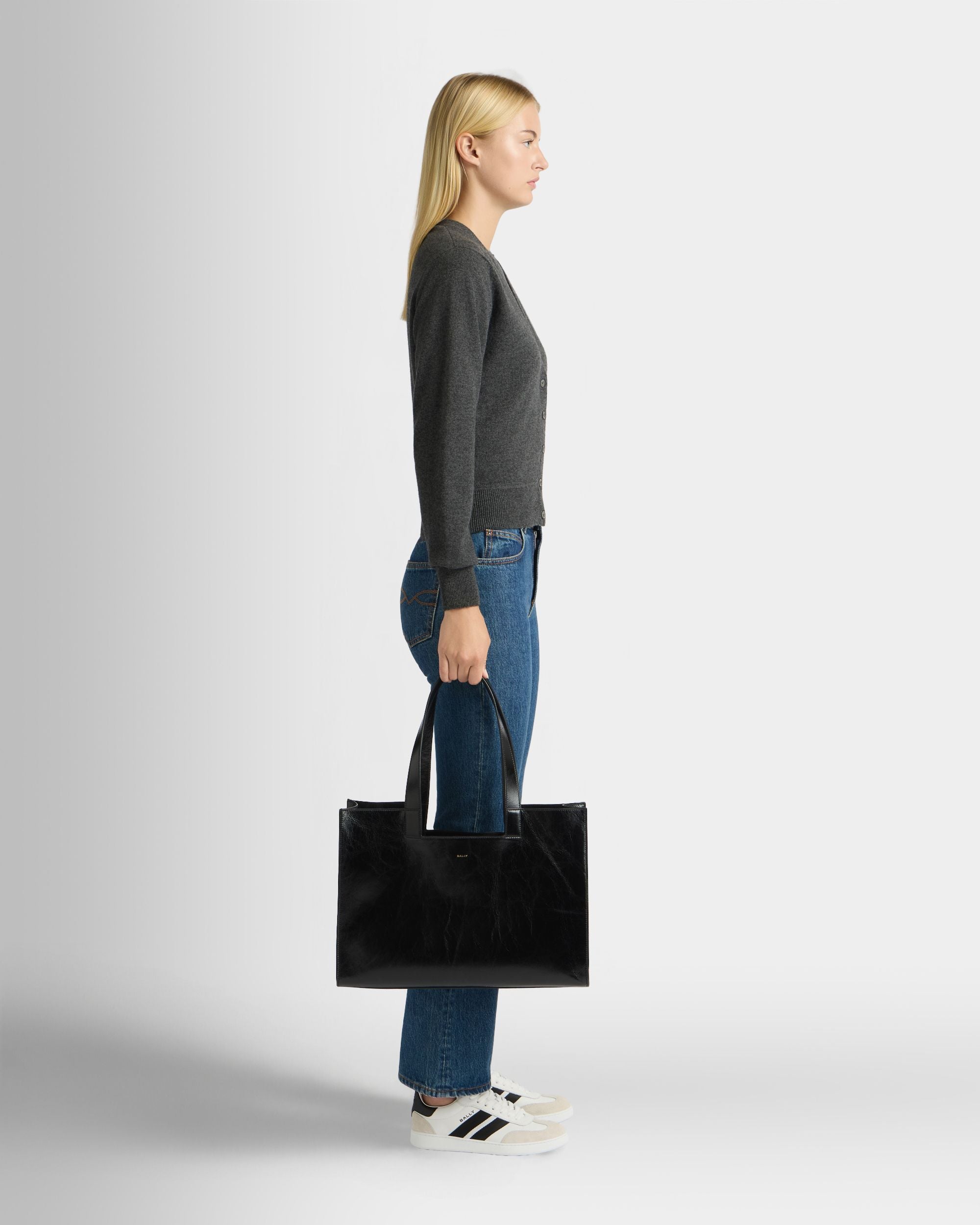 Bally Global - Easy Bally Tote Bag in Black Leather - Black