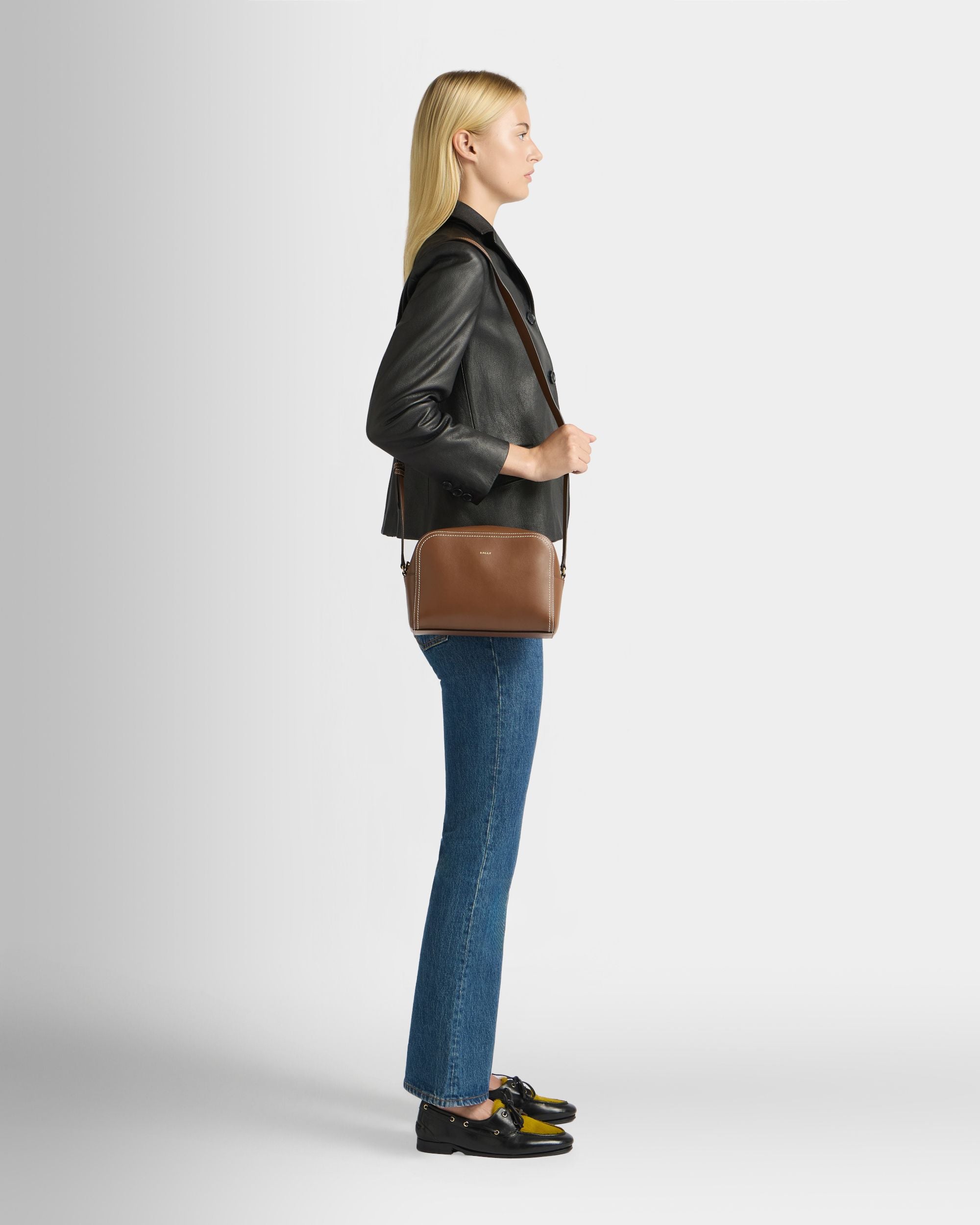 Bally Global - Easy Bally Crossbody Bag in Brown Leather - Brown