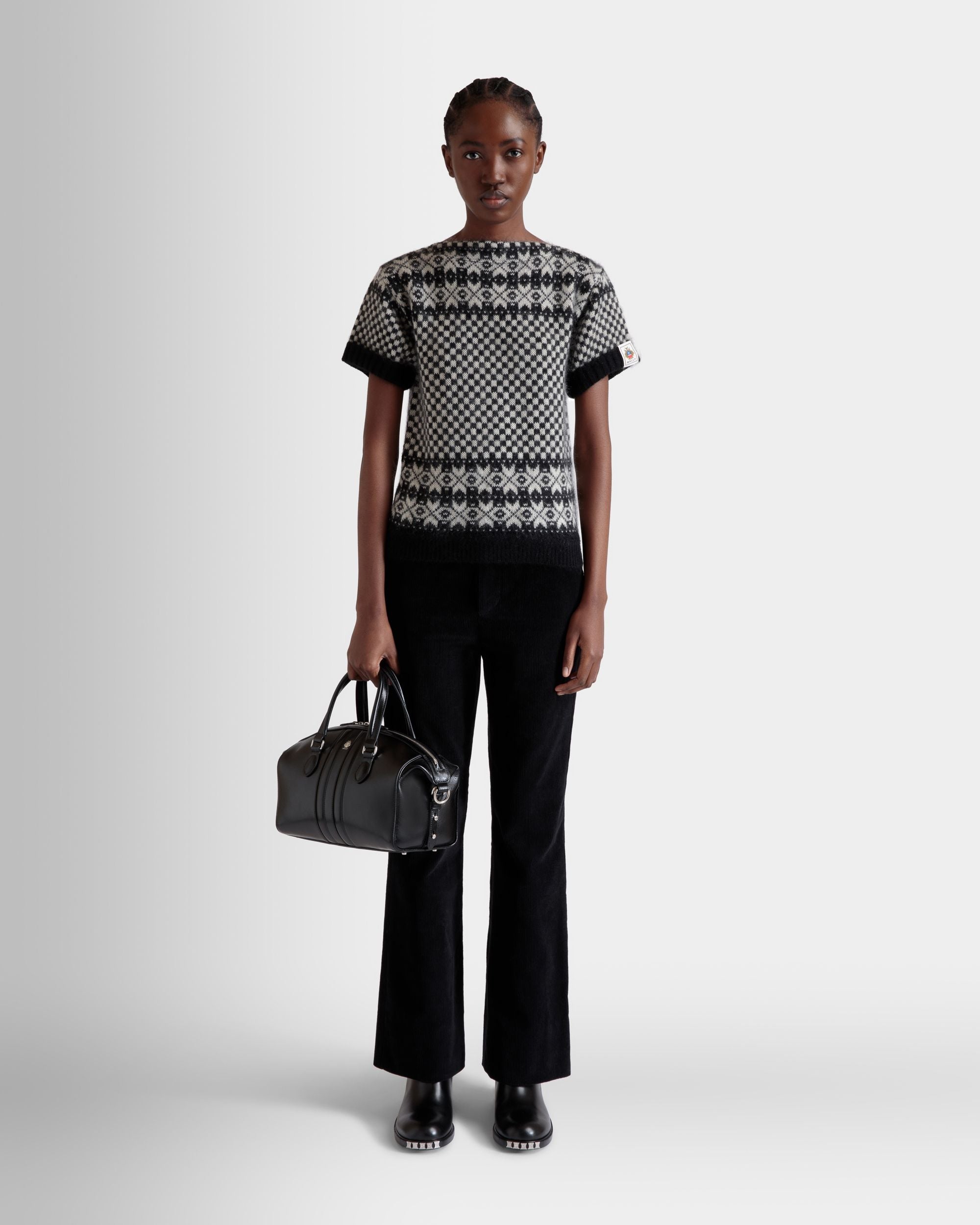 Bally Global - Beckett Top Handle Bag In Black Leather - Black