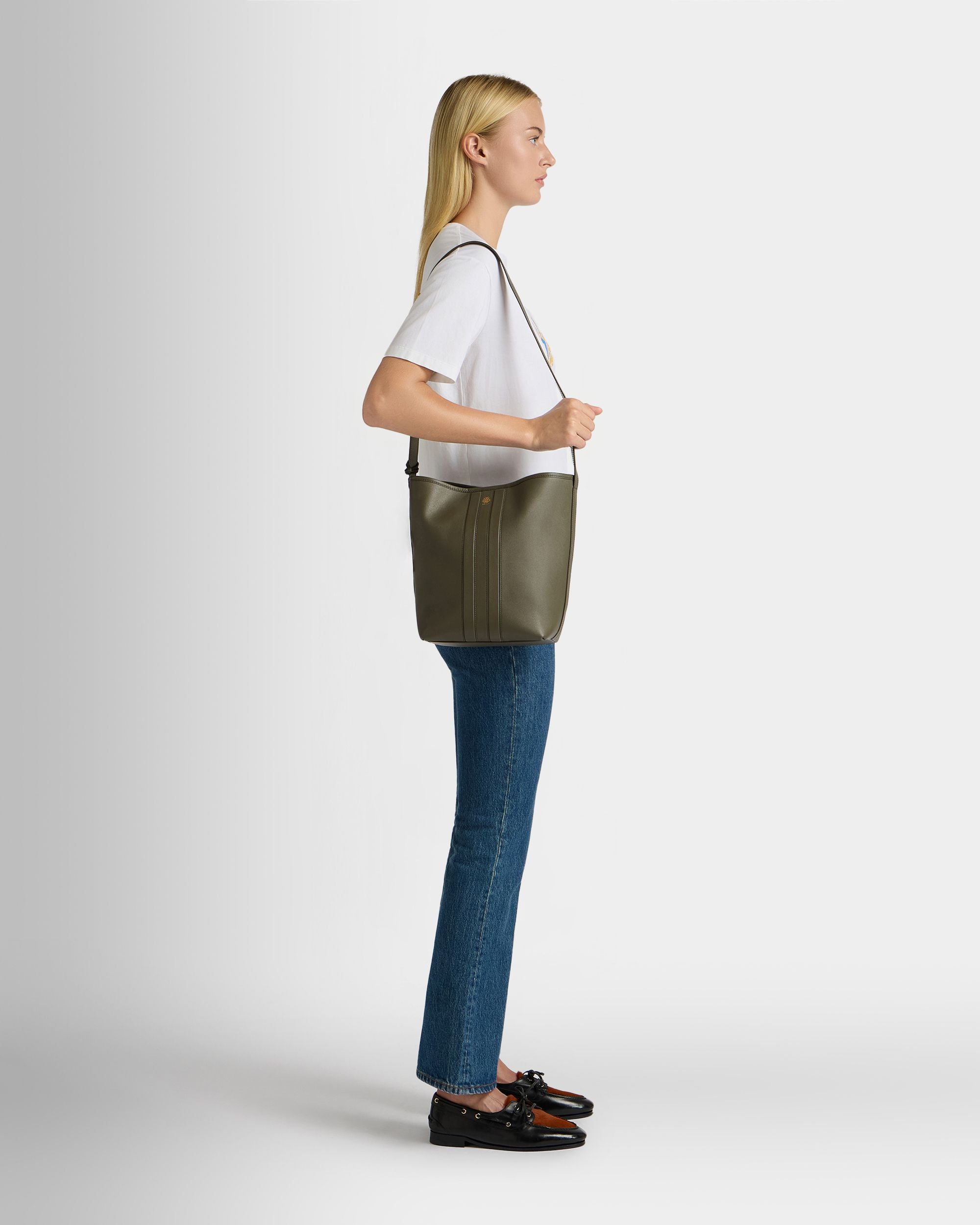 Bally Global - Sac Seau Signature En Cuir Military Green - Vert