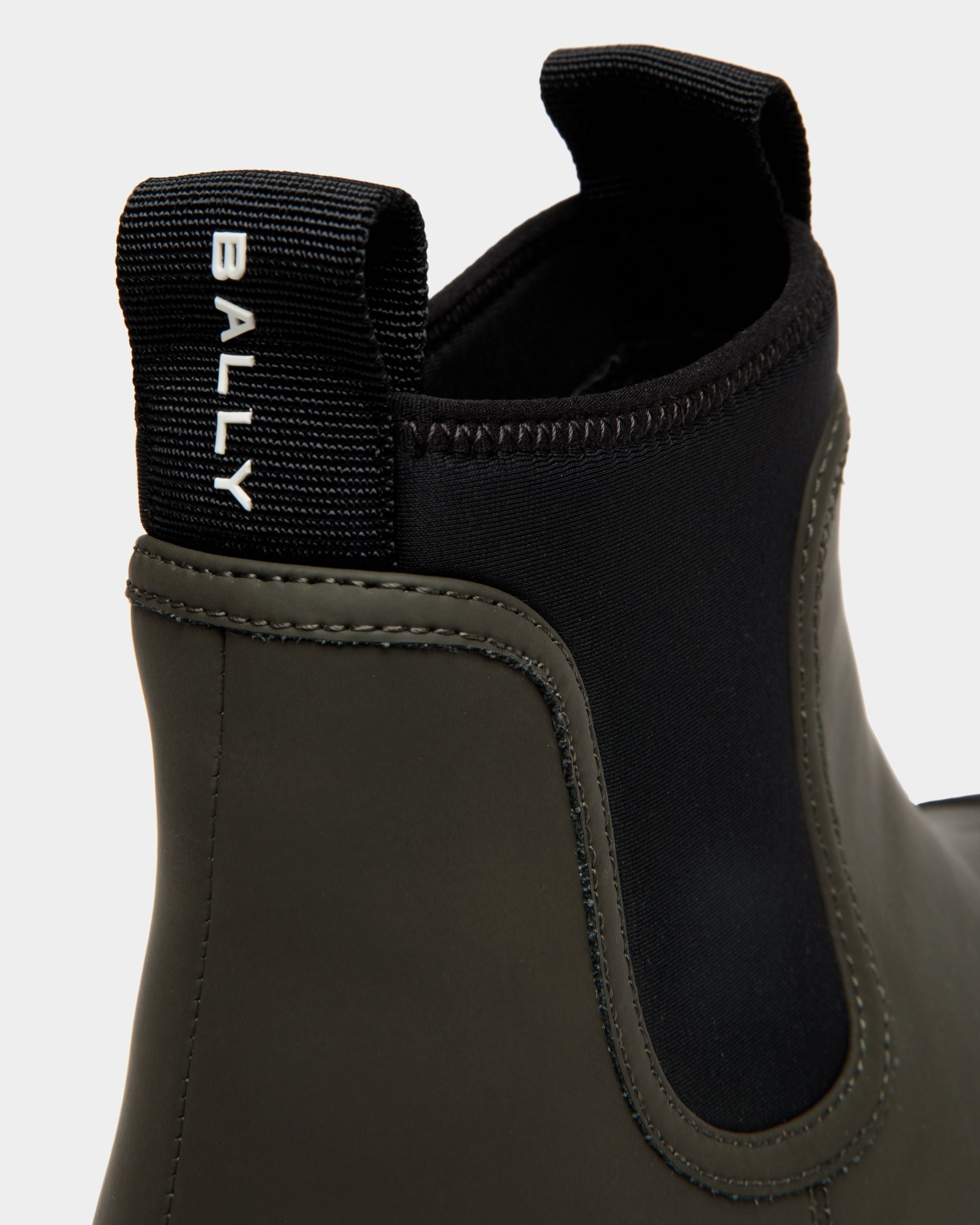 Bally Global - Bottine Bally Curling En Cuir Military Green Et Noir - Vert