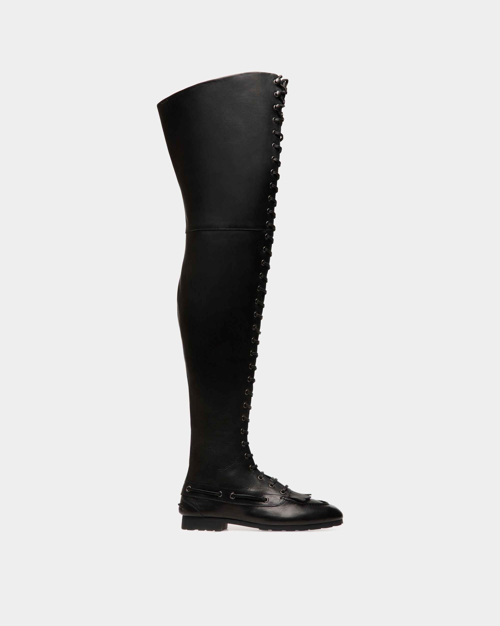 Bally Global - Plume Boot In Black Leather - Black