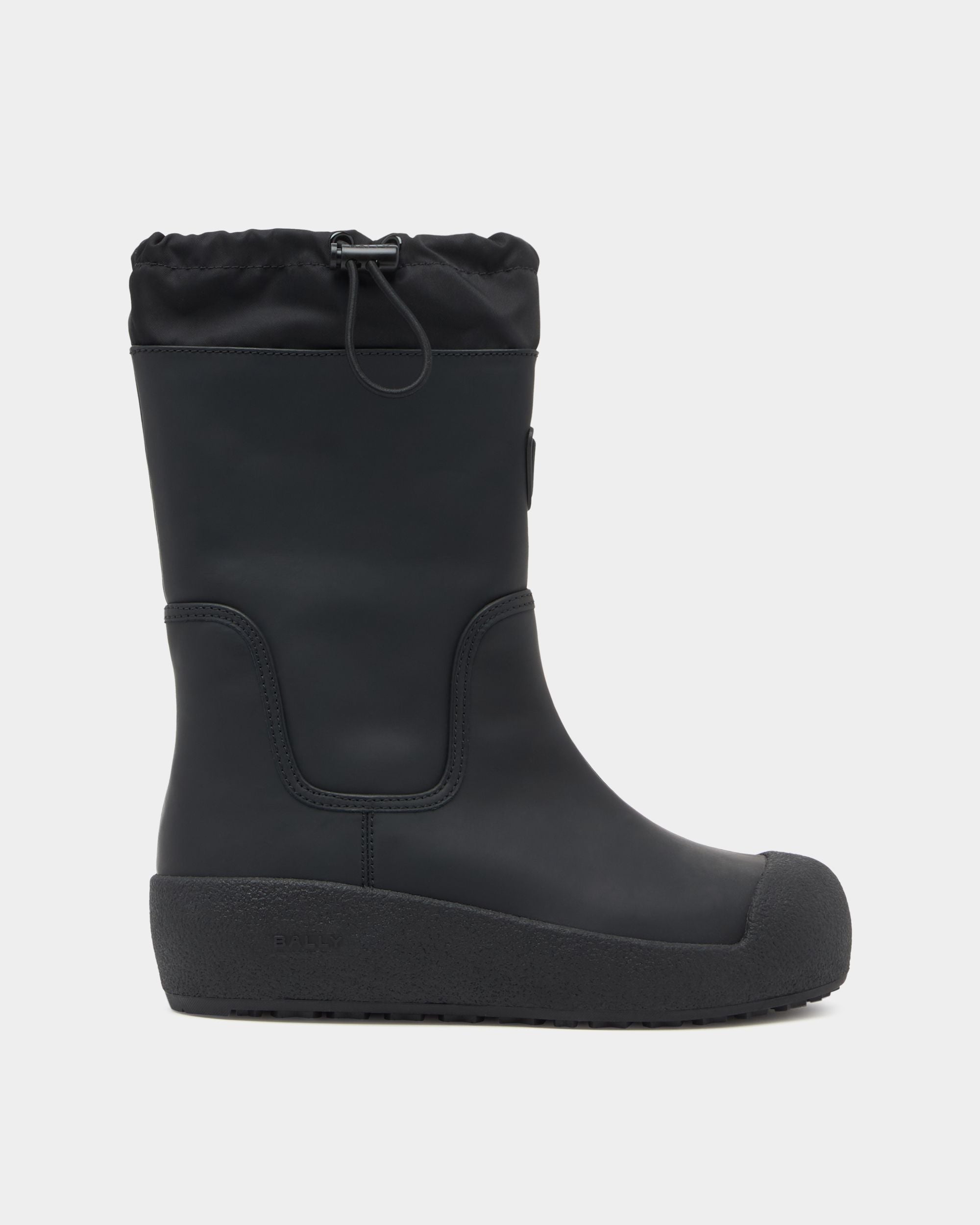 Bally Global - Bally Curling Boot in Black Leather - Black