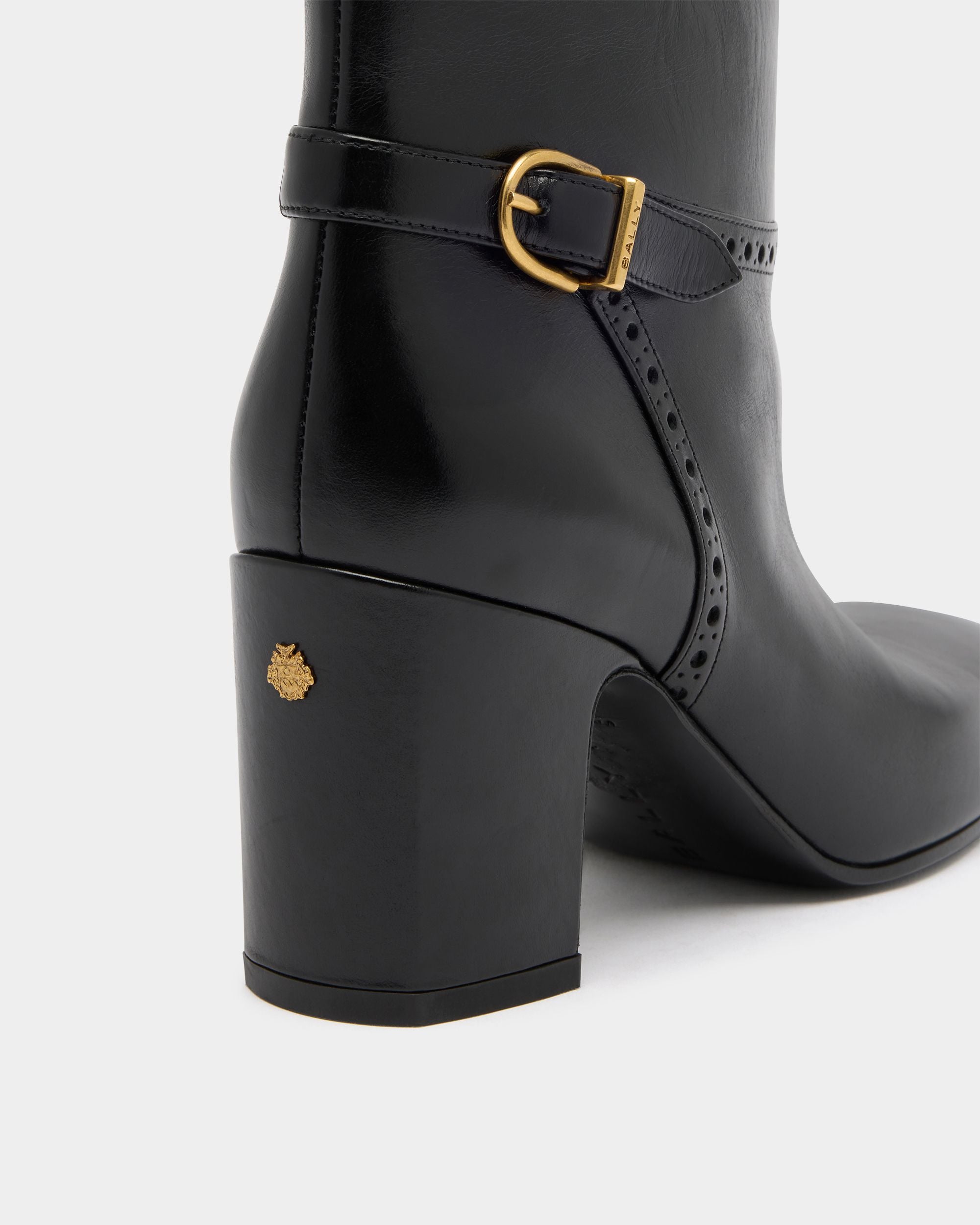Bally Global - Eclayr Boot in Black Leather - Black