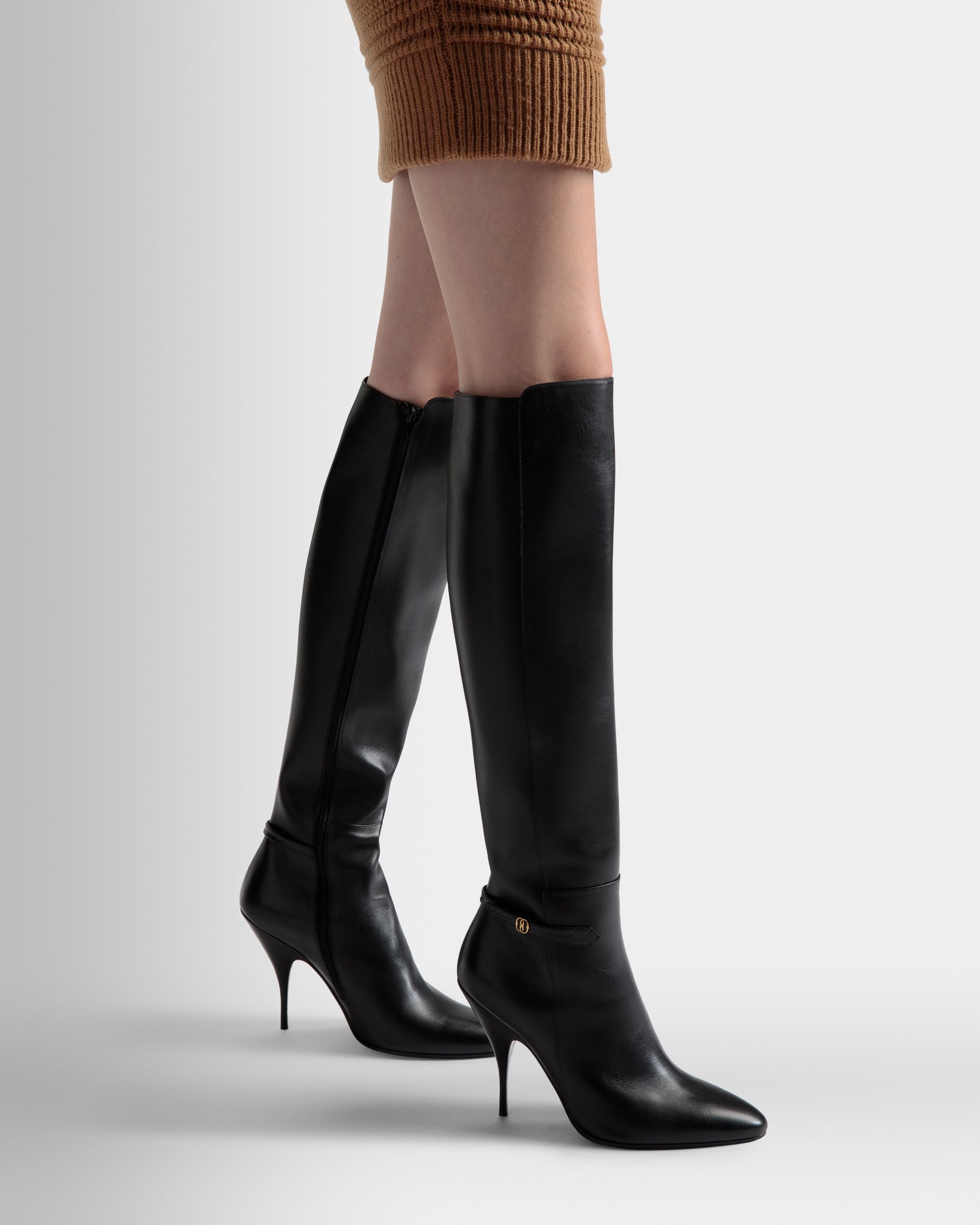 Bally Global - Bottes Paulina En Cuir Noir - Noir