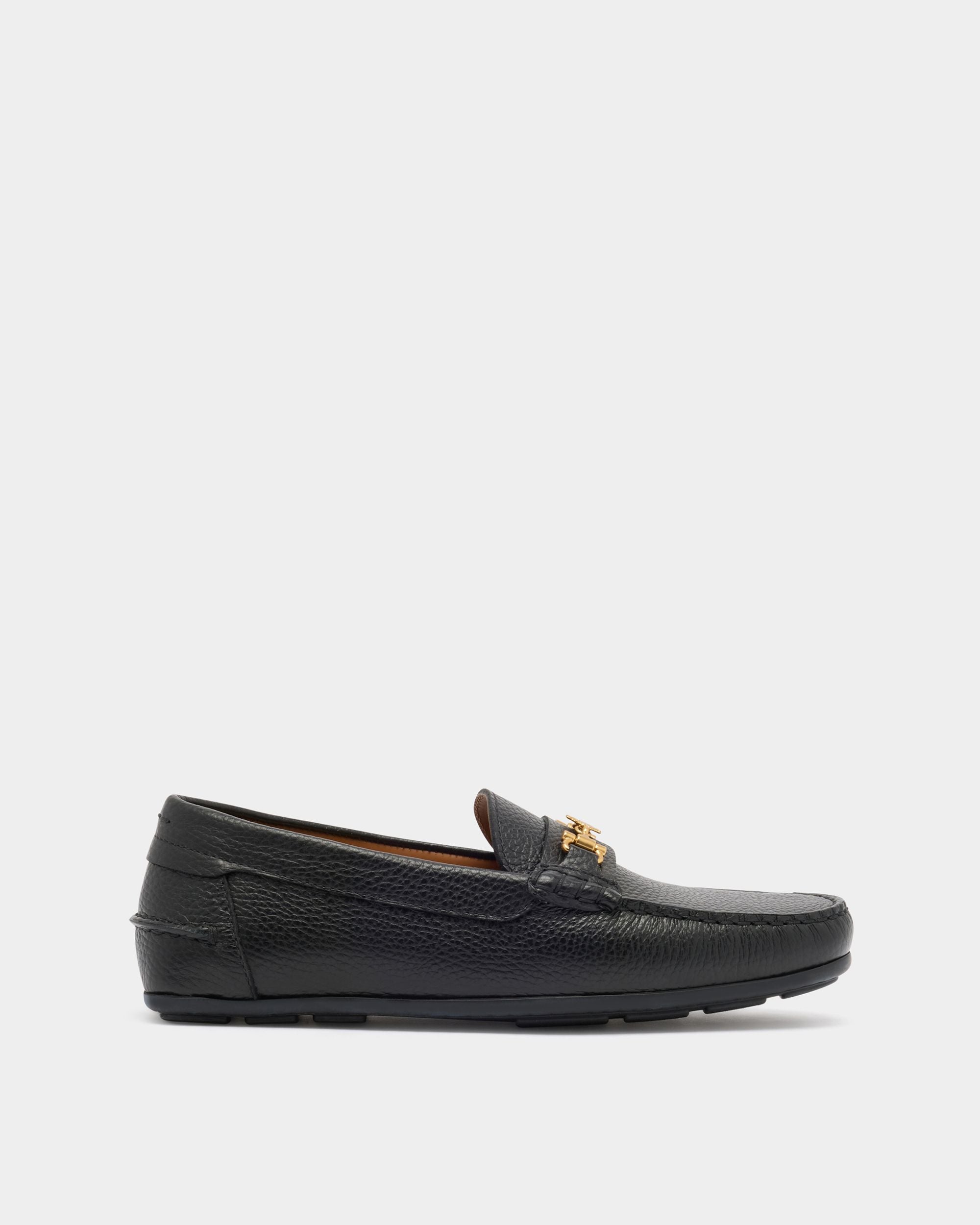 Bally Global - Clay Driver in Black Grained Leather - Black