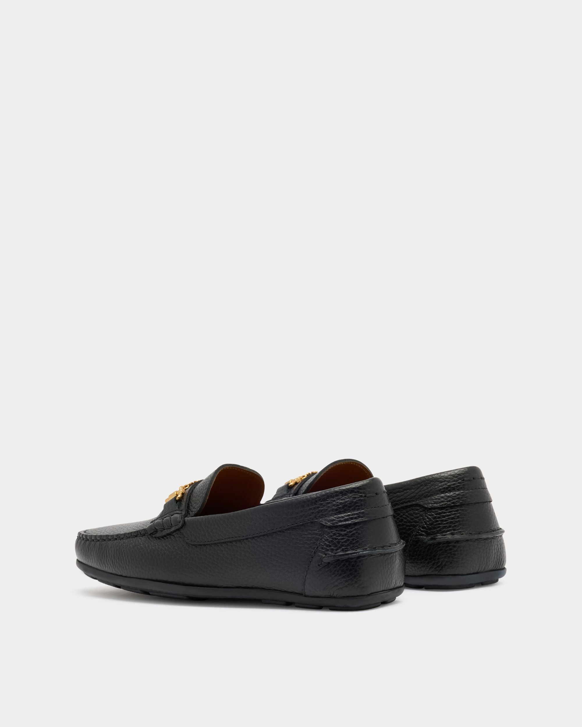 Bally Global - Clay Driver in Black Grained Leather - Black