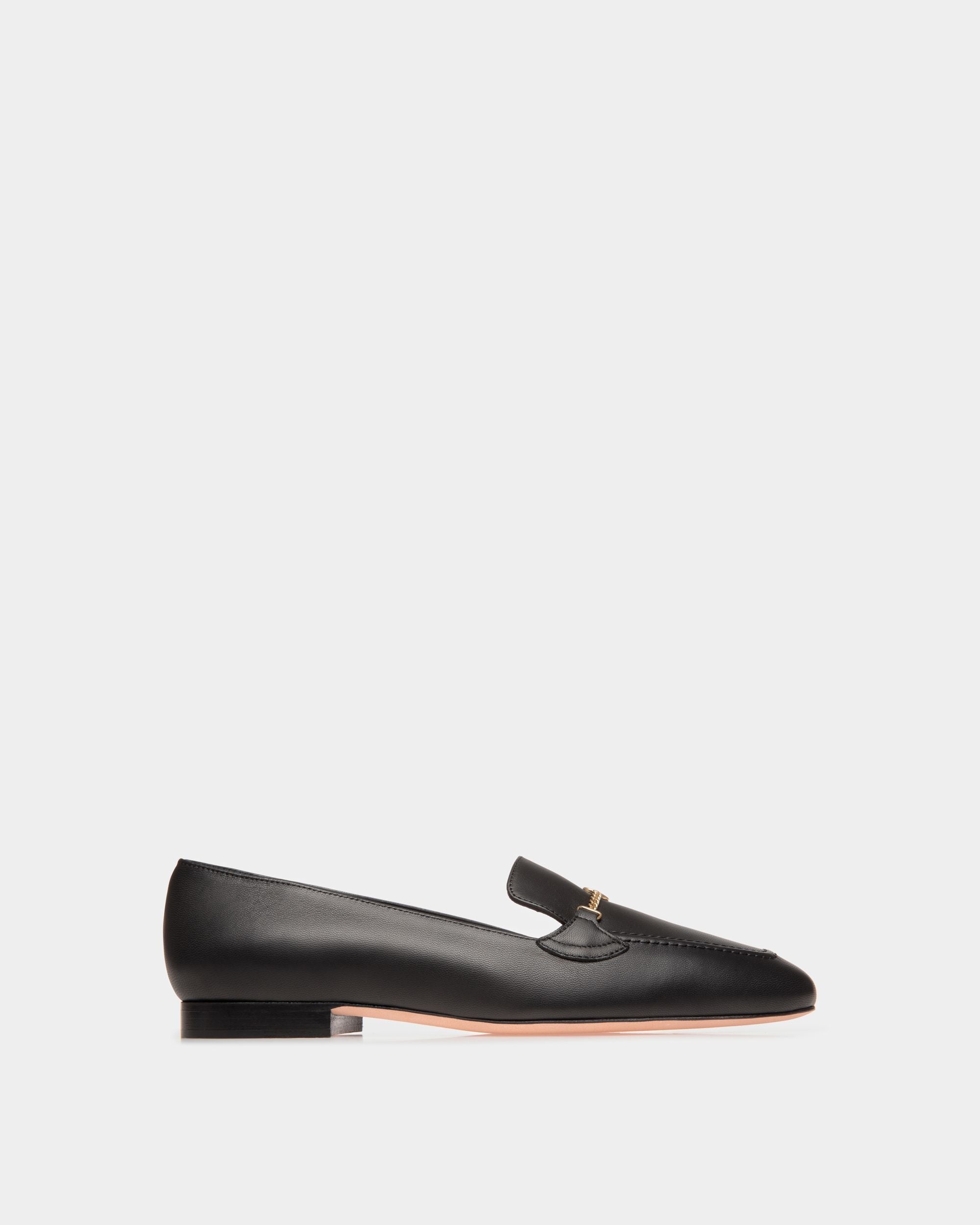 Bally Global - Daily Emblem Loafer in Black Leather - Black