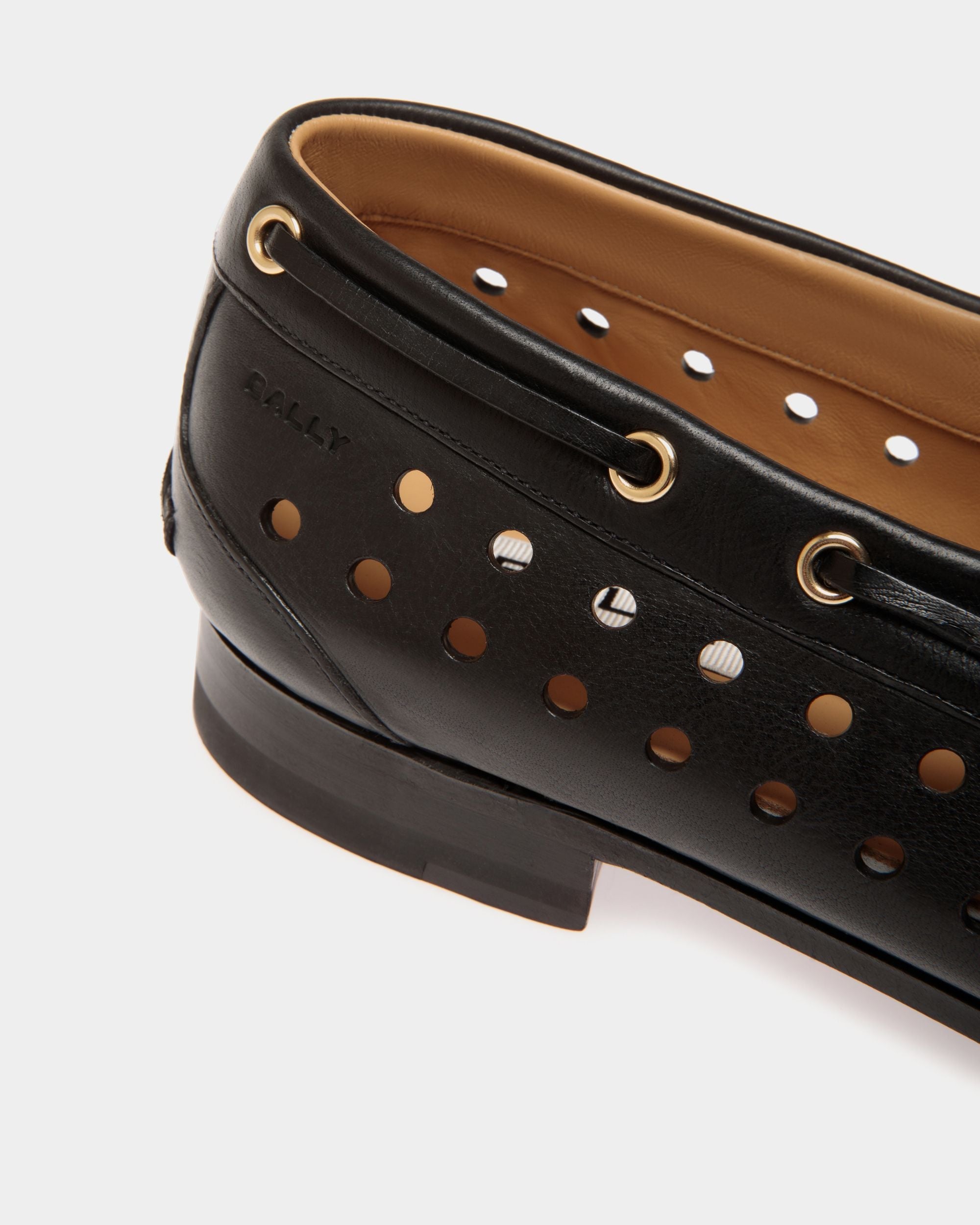 Bally Global - Plume Moccasin in Black Leather - Black