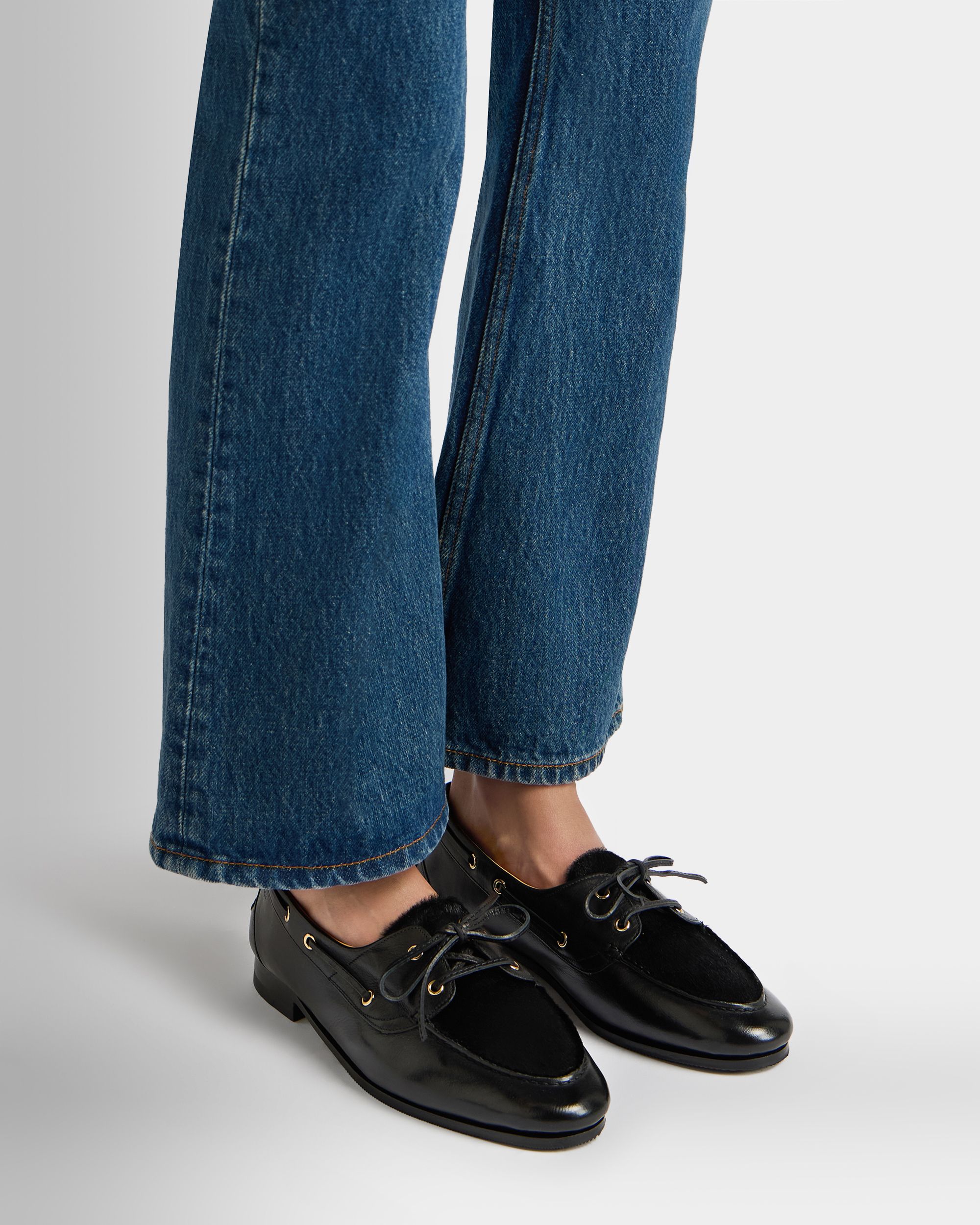 Bally Global - Plume Moccasin in Black Leather - Black