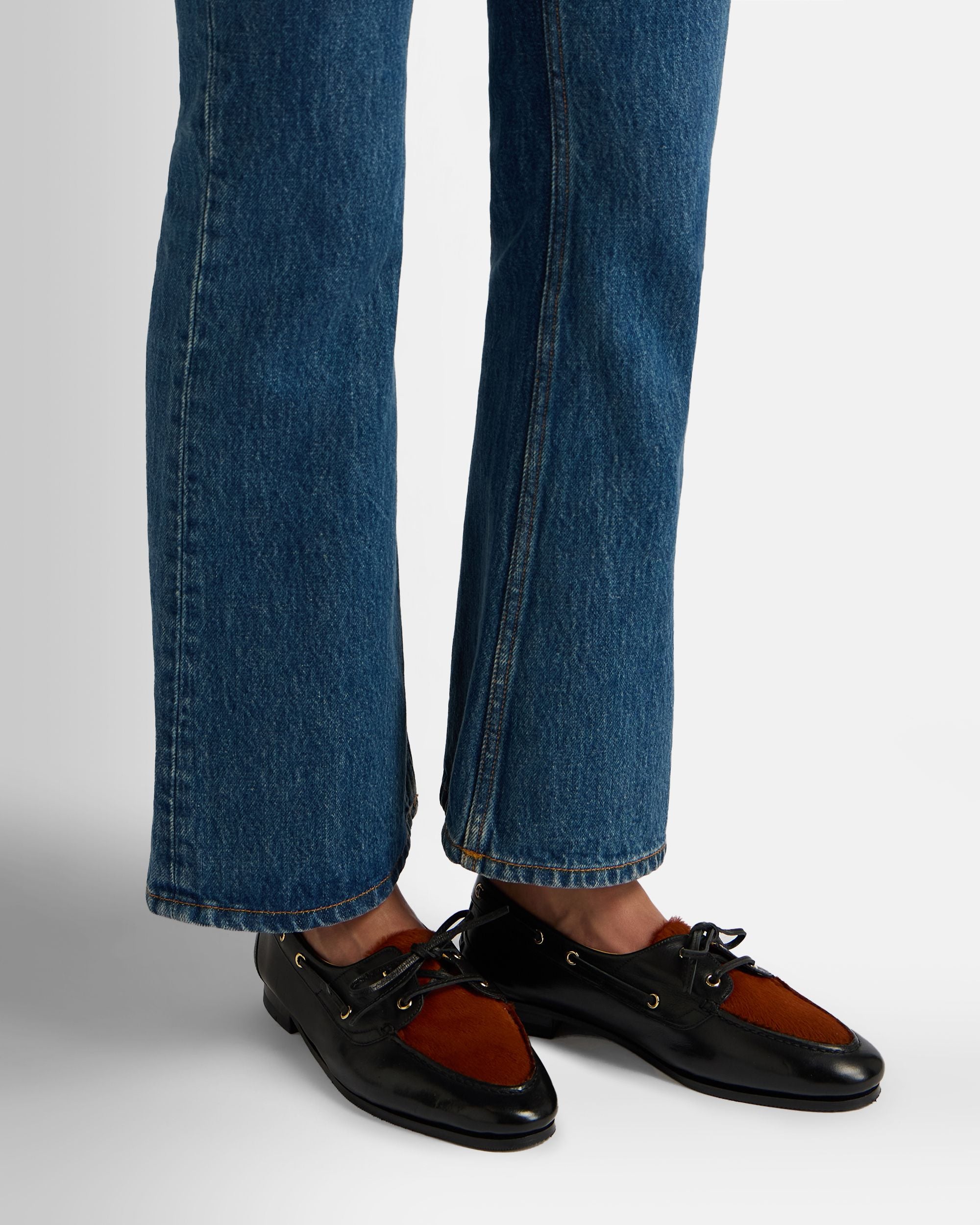 Bally Global - Plume Moccasin in Black Leather - Black