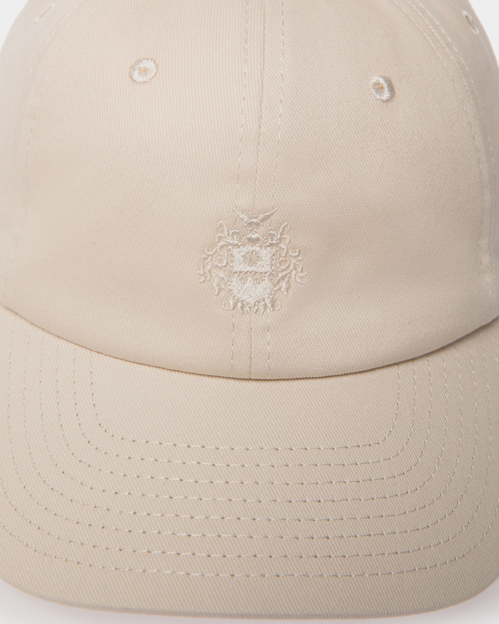 Bally Global - Baseball Hat in Ivory Cotton with a Bally Crest - White